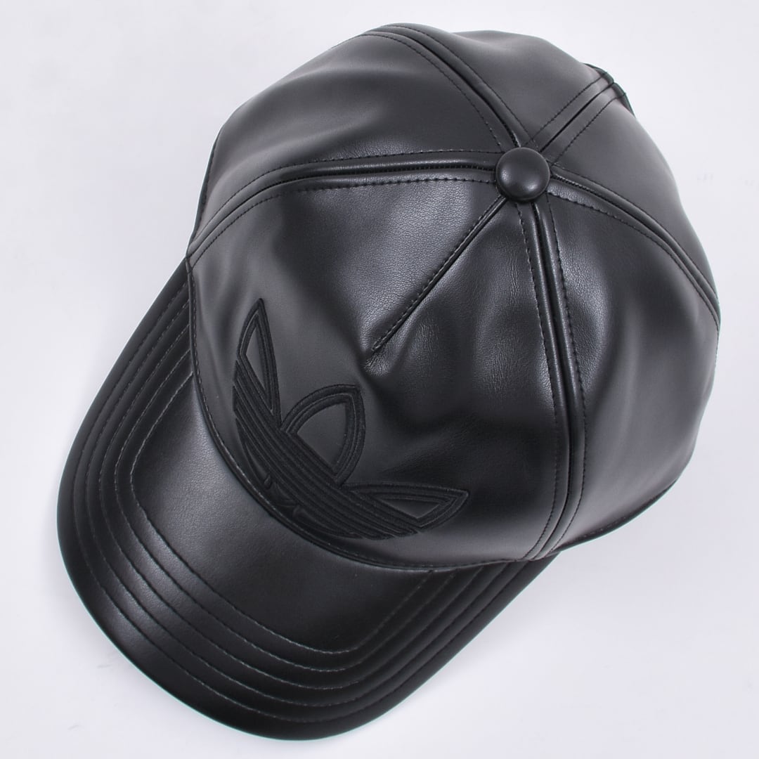 adidas】フェイクレザー ベースボールキャップ | VOLCAN&APHRODITE