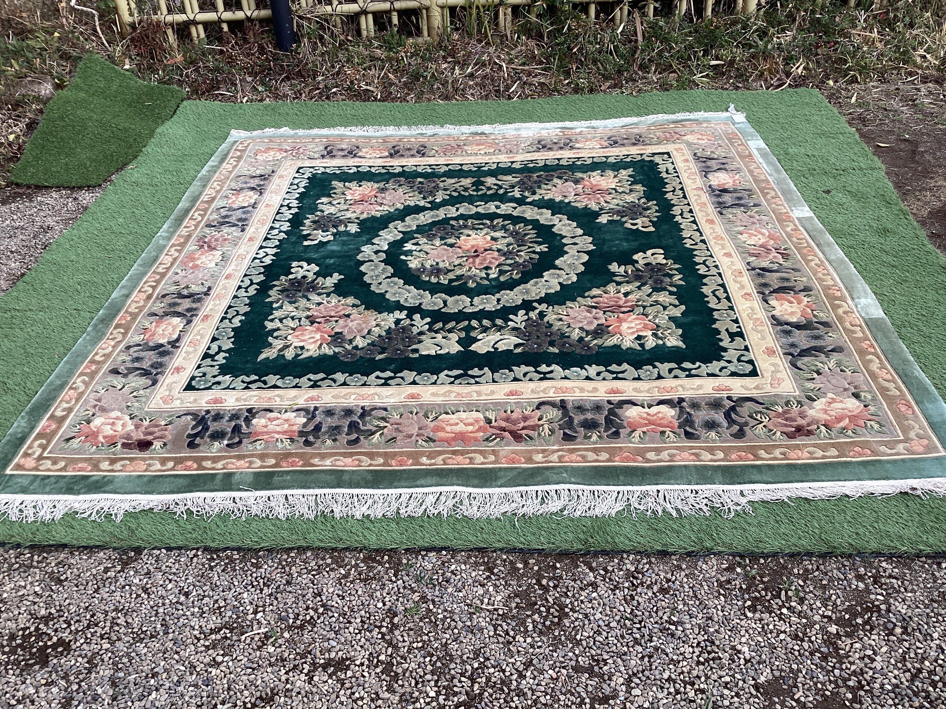 オリーブ 中国段通 シルク 120段 大判 306×246 高級絨毯 ラグ オリーブ