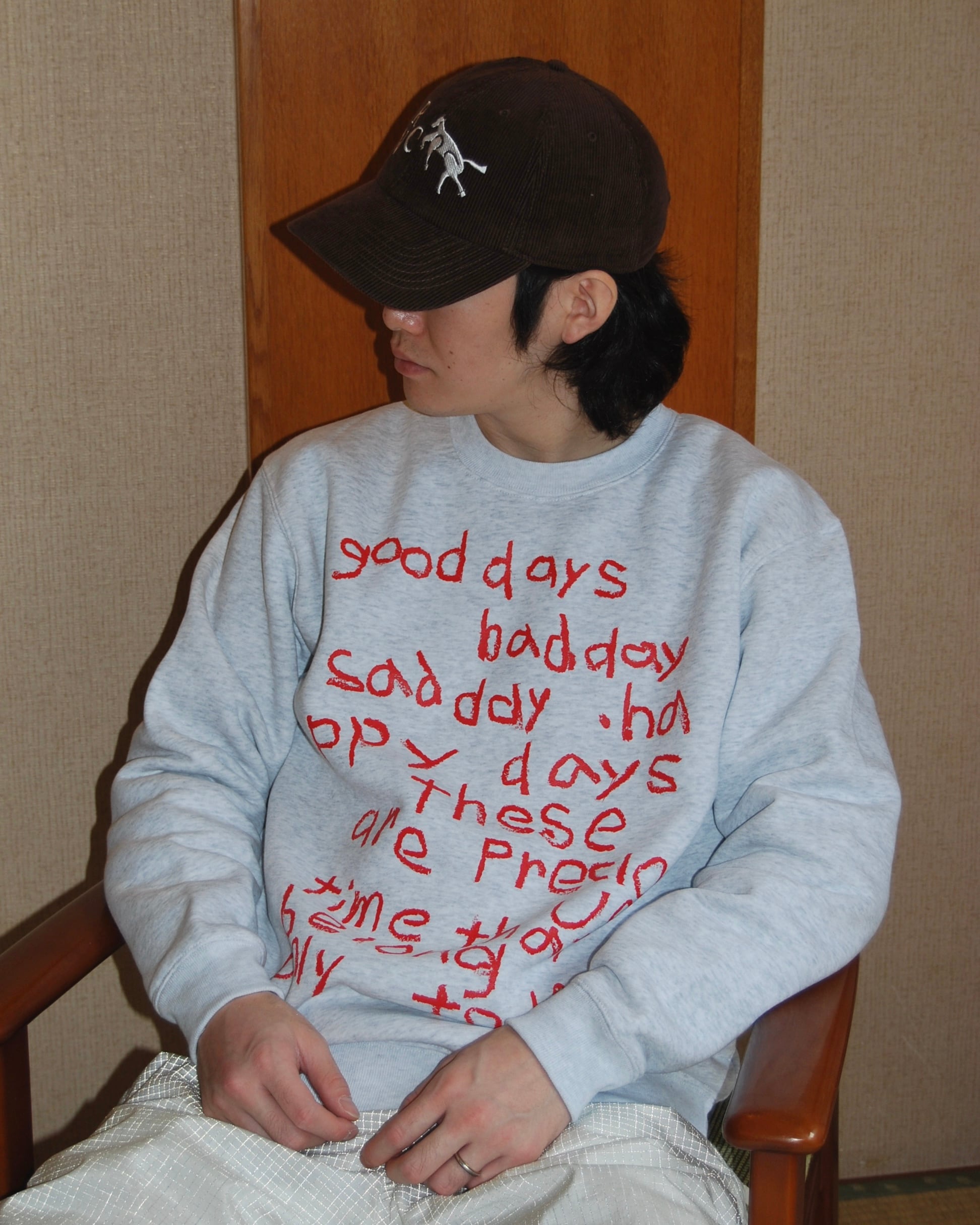 ECHOES OF MY DAYS SWEAT : ASH | CONVENIENCE YOUNG