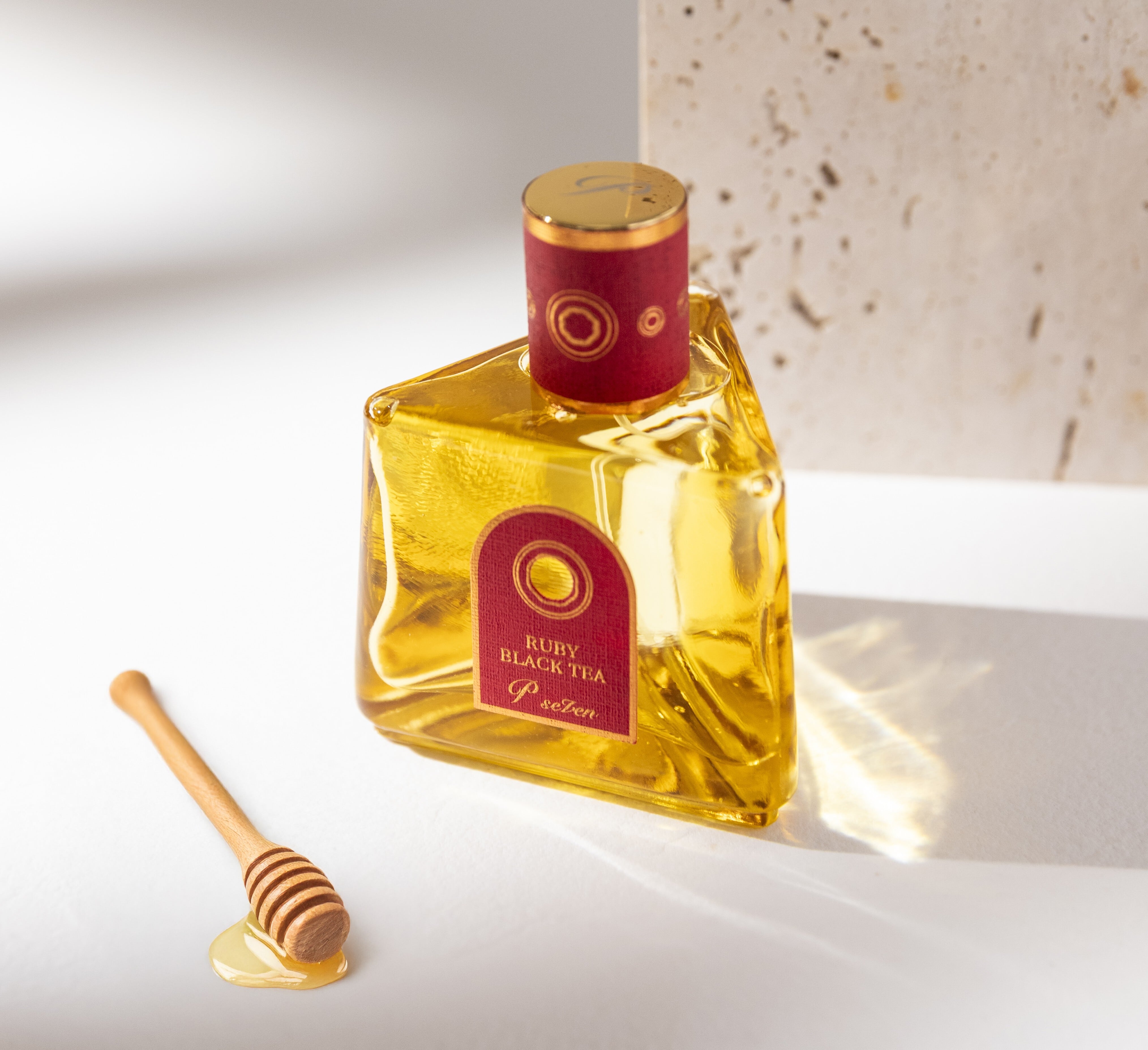 耀香 RUBY BLACK TEA オードパルファン 66ml | P.Seven茶香水