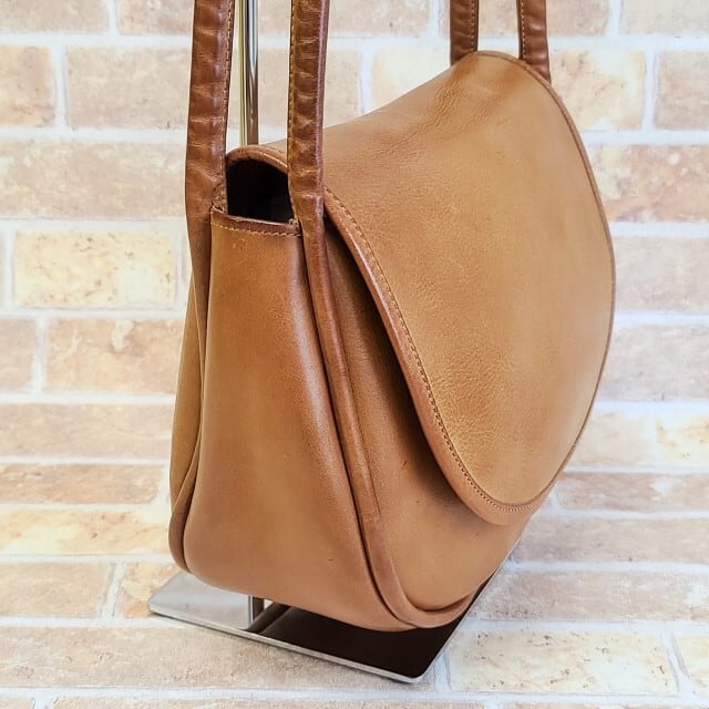 オールドコーチ ☆ レザー ショルダーバッグ ブラウン かぶせデザイン