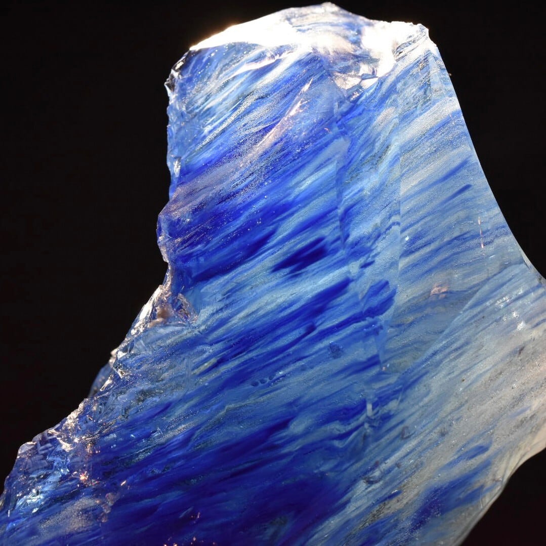 虹入り！シエラネバダ産 アンダラクリスタル原石 ブルーレイスター