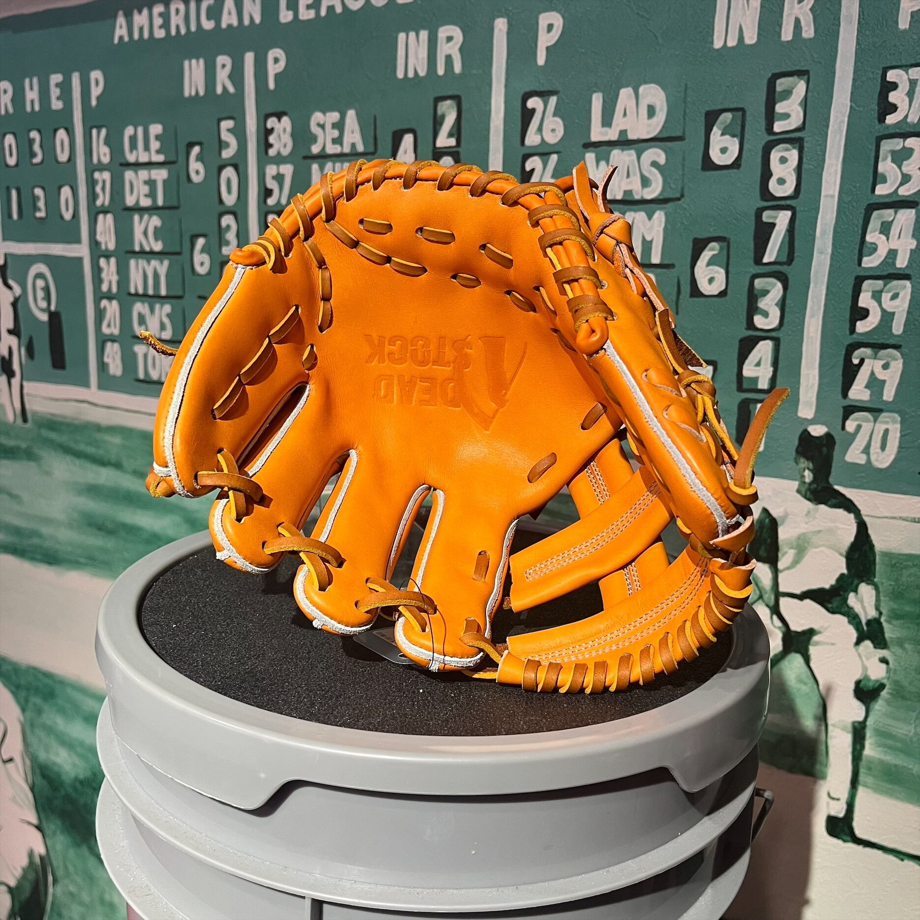 DEAD STOCK デッドストック 硬式グラブ 内野手用 DS-MK6S オレンジ