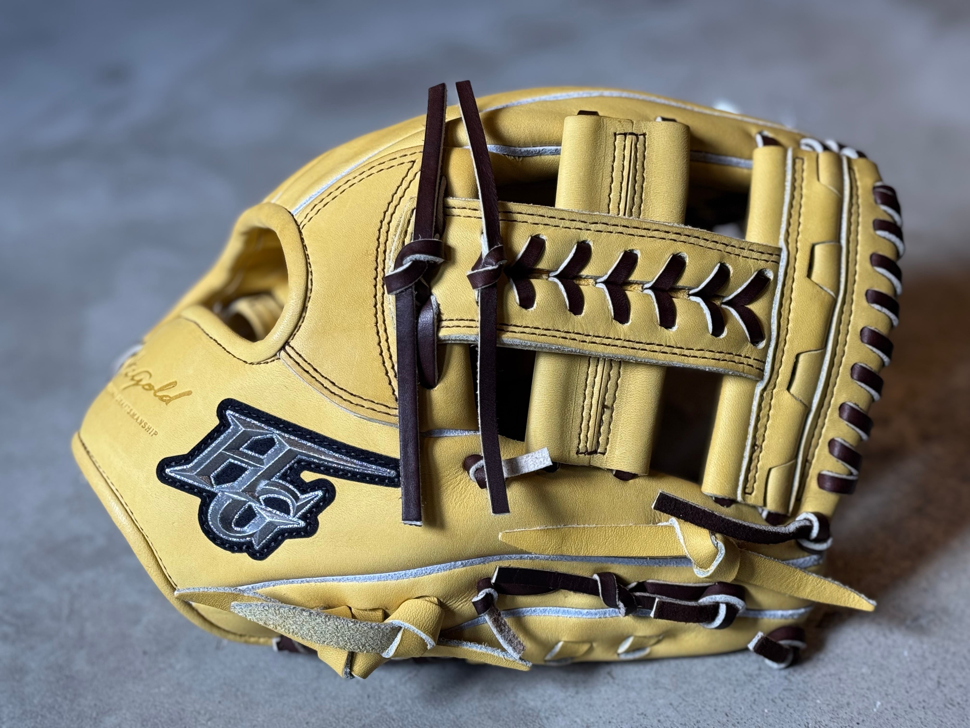 己極シリーズ2025モデル【Hi-GOLD】硬式用グローブ 内野手用 Bゴールド