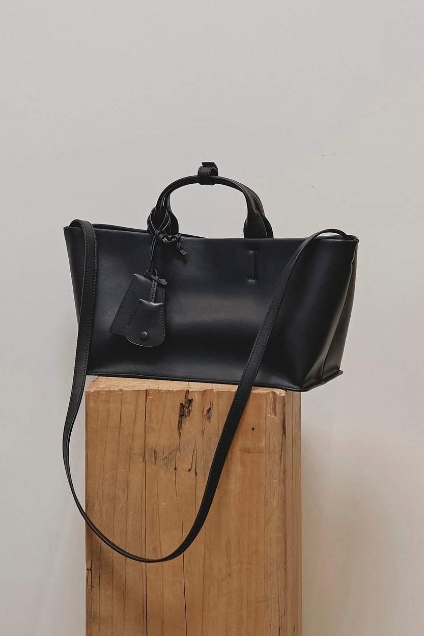 TODAYFUL Useful Leather Bag (M) ユーズフルレザーバッグ Black