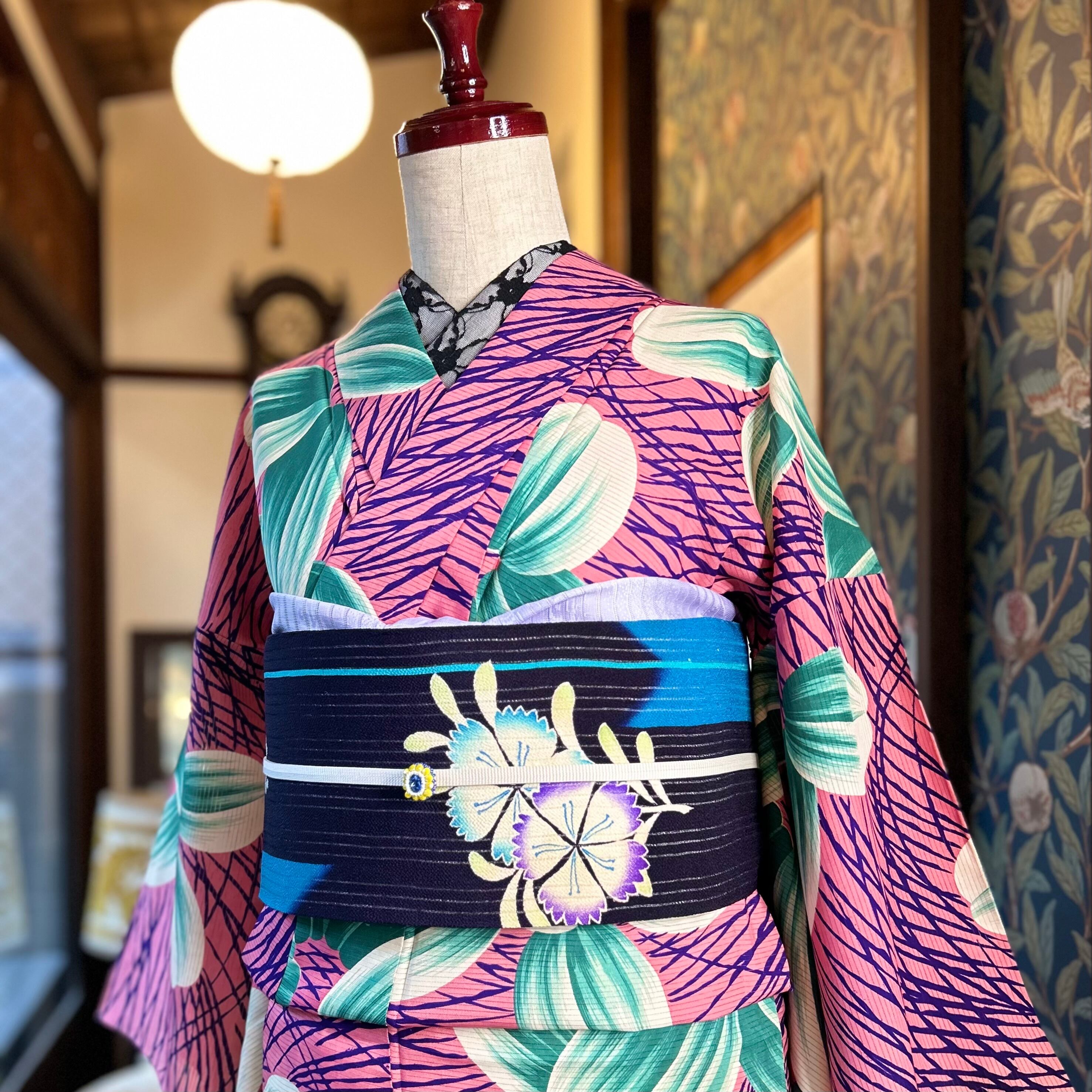 夏の夜の花＊夏帯 縦絽＊矢羽根 黒 萩 撫子 桔梗 マーガレット 絽縮緬