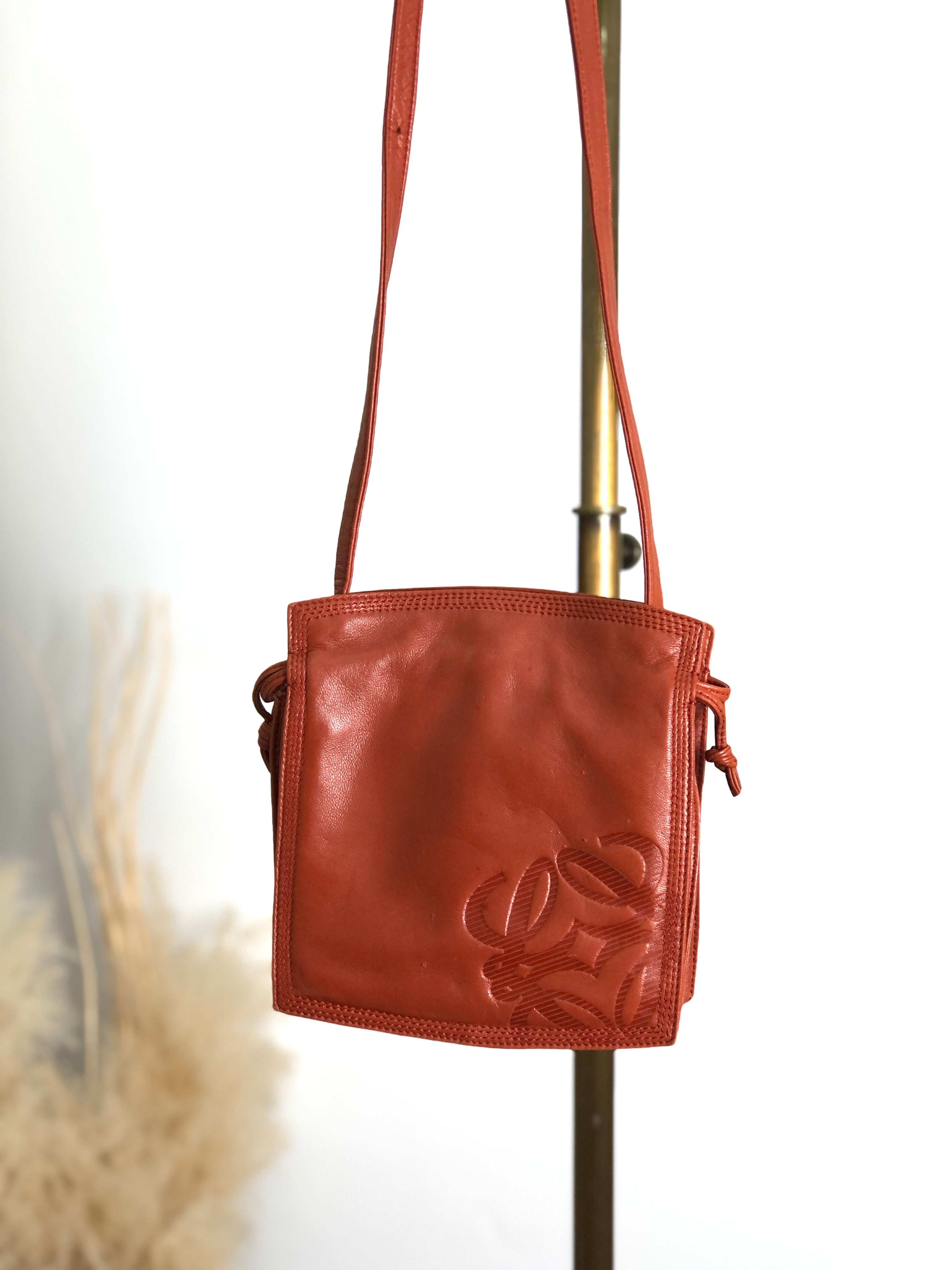 日本直送 名牌中古包 】LOEWE ロエベ アナグラム ショルダーバッグ