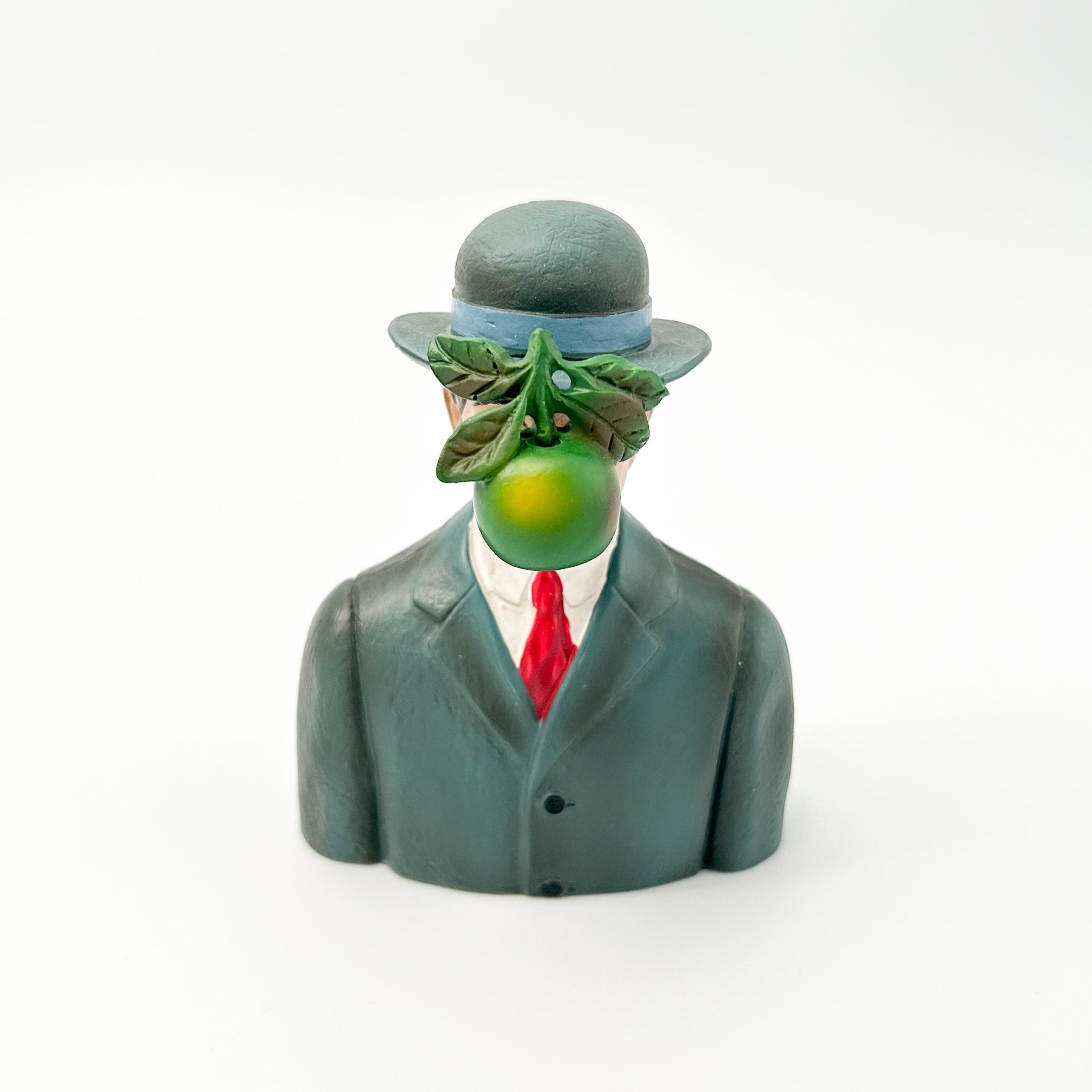 マグリット フィギュア 人の子 | hmm, by 東京都美術館ミュージアム