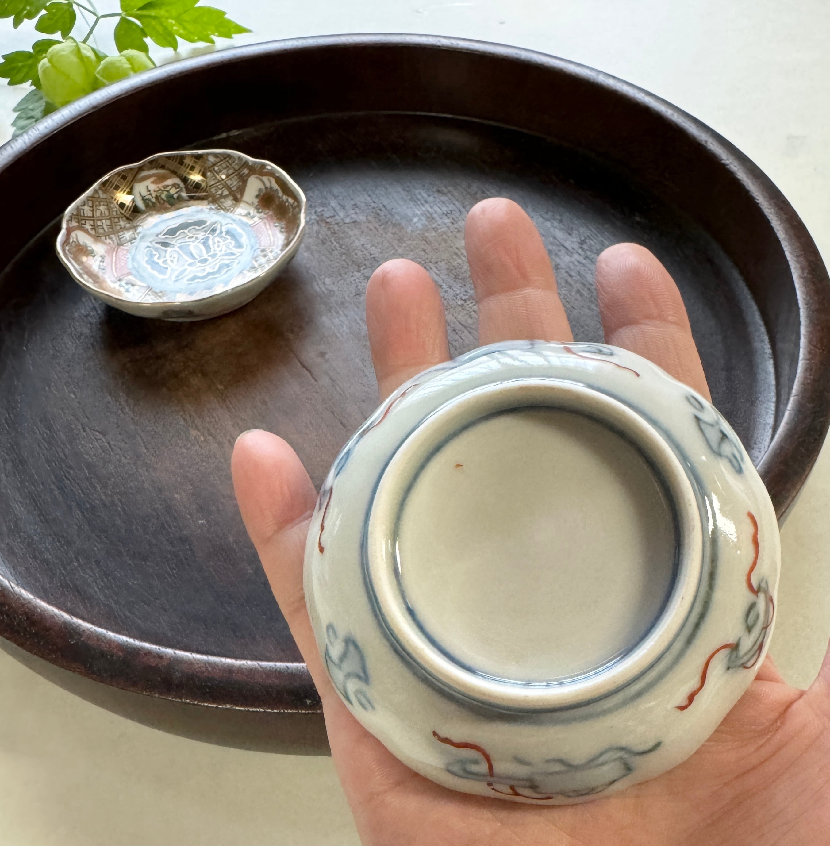 明治期 伊万里染錦豆皿二枚 骨董皿 和皿 草花文 金彩色絵小皿 | Leaf