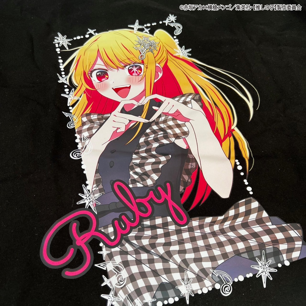 推しの子】B小町-Noir-ルビー Tシャツ(描き下ろしイラスト商品) | RE