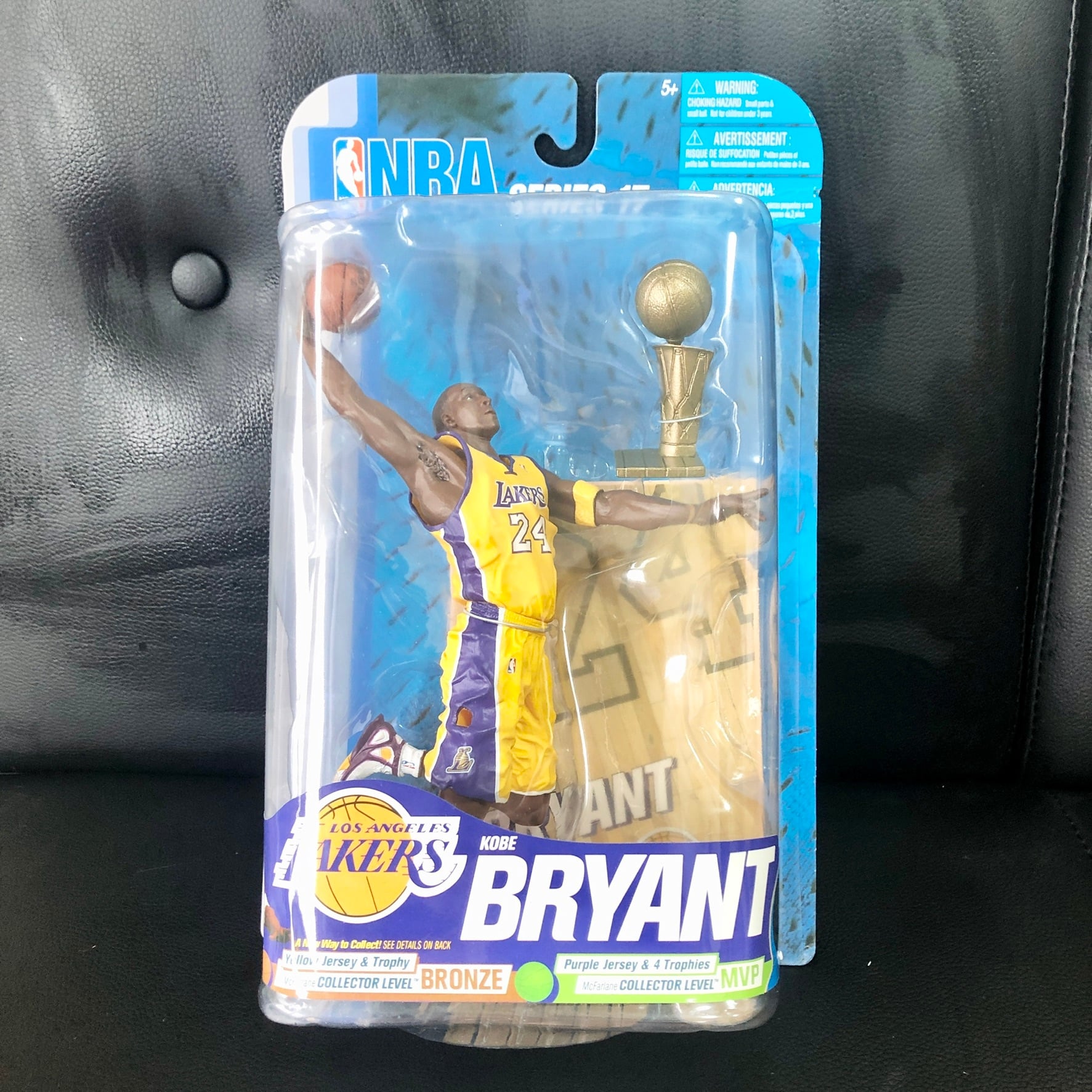 コービーブライアント Los Angeles Lakers フィギュア NBA KOBE BRYANT