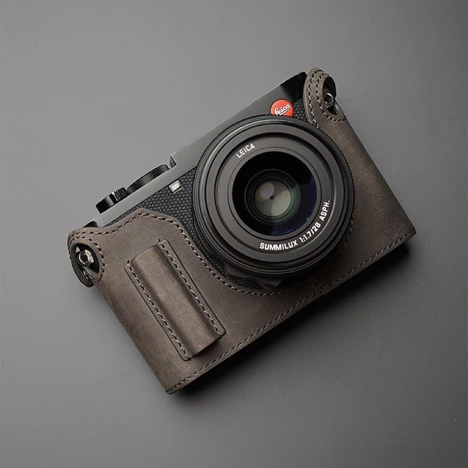 ライカ Q2 専用ボディケース（グリップ付） | Mr.Stone