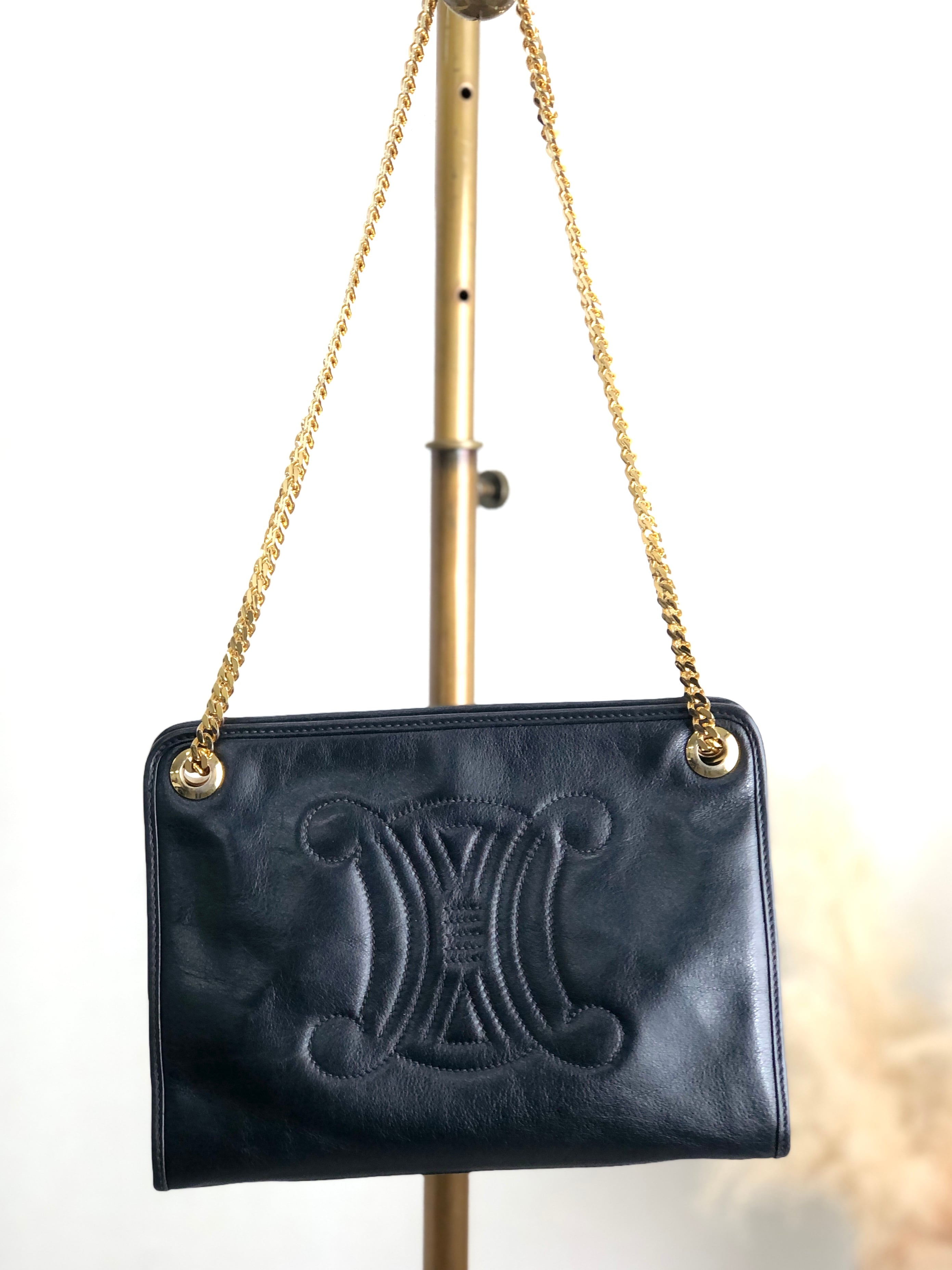 Celineオールドセリーヌ エナメル 型押し ショルダバッグ 黒 CELINE