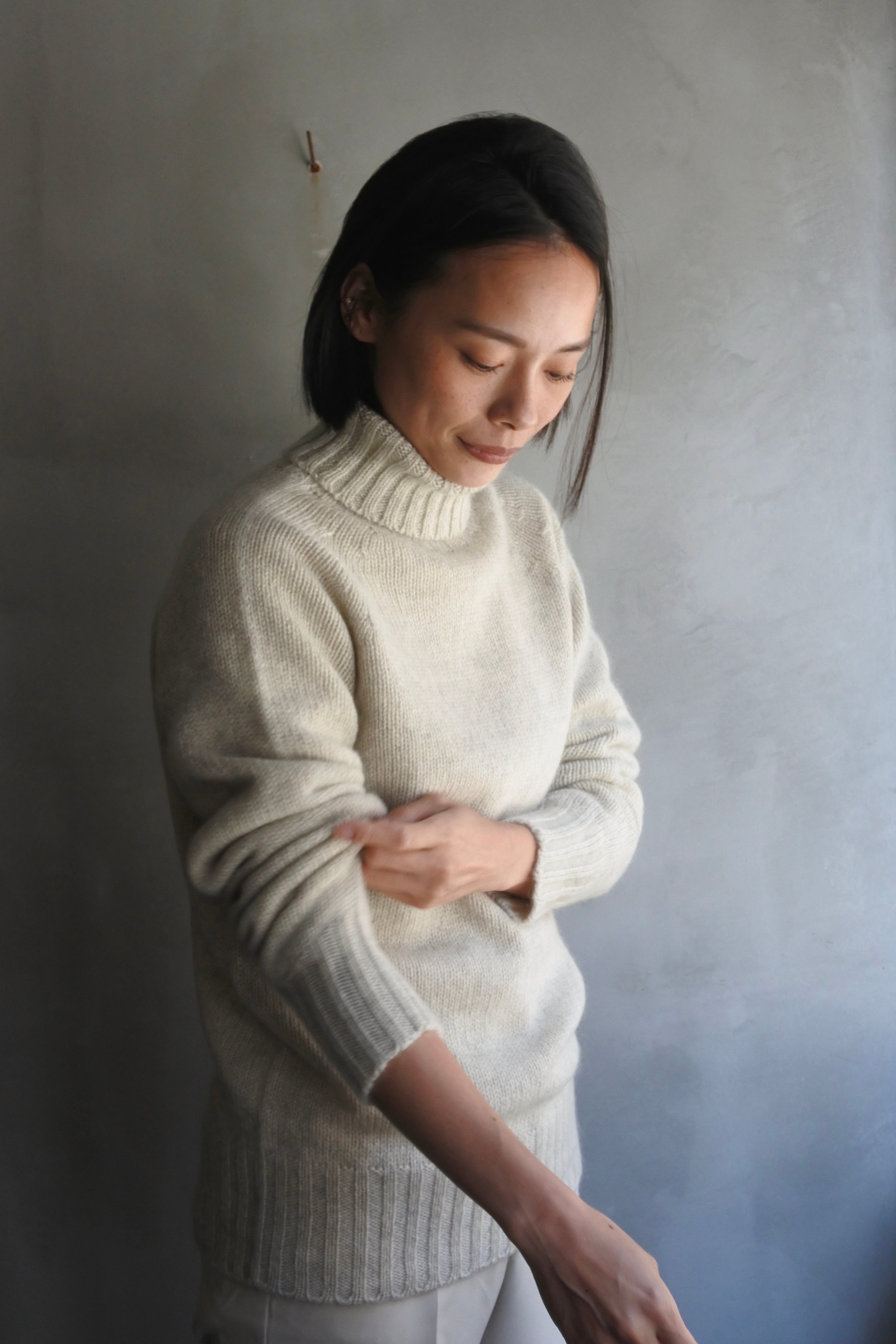 eleven 2nd｜イレブンセカンド｜ヤクタートルネックセーター