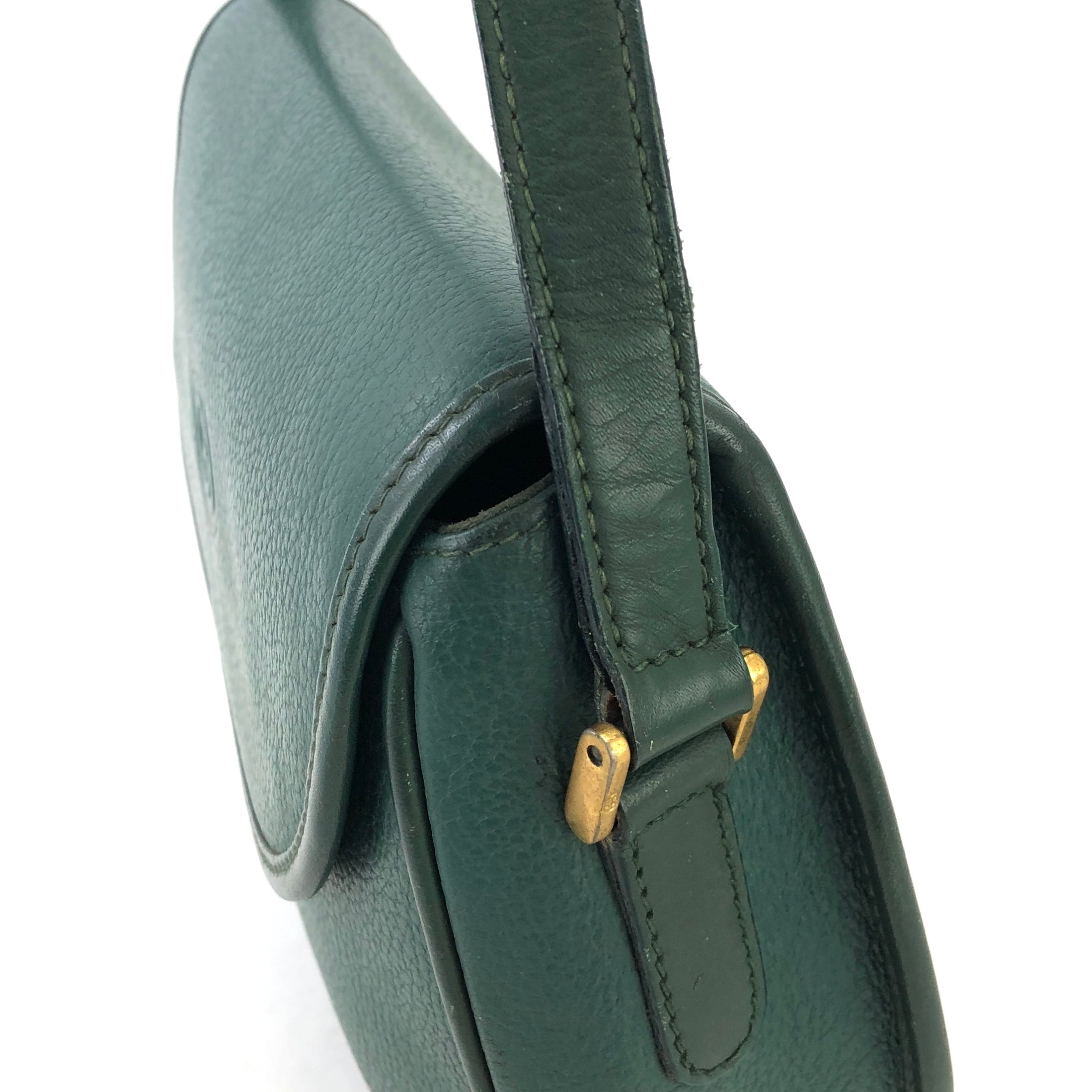 GUCCI グッチ GG型押し レザー クロスボディ ショルダーバッグ