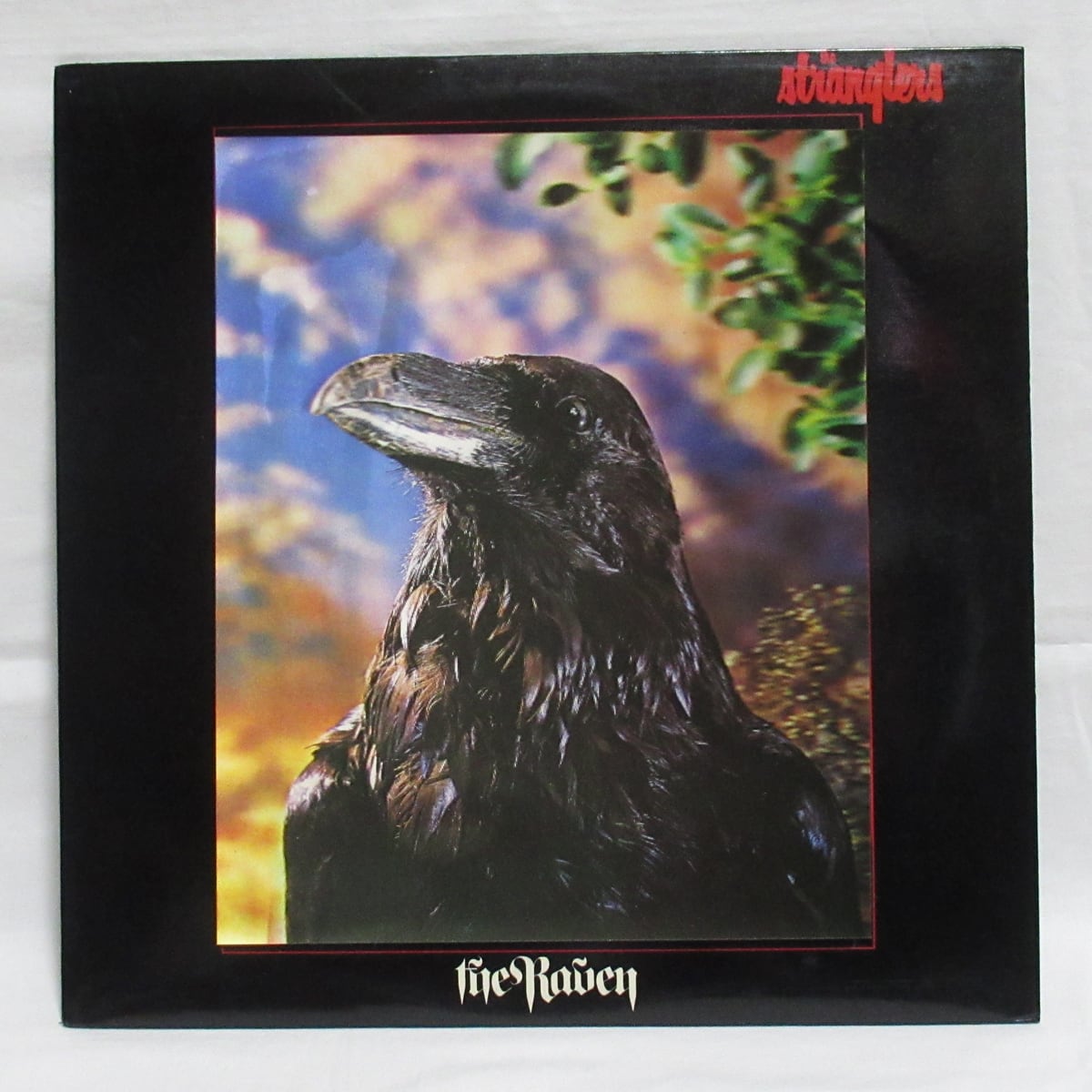 ストラングラーズ THE STRANGLERS レイブン【LP / 国内盤、特殊ジャケ