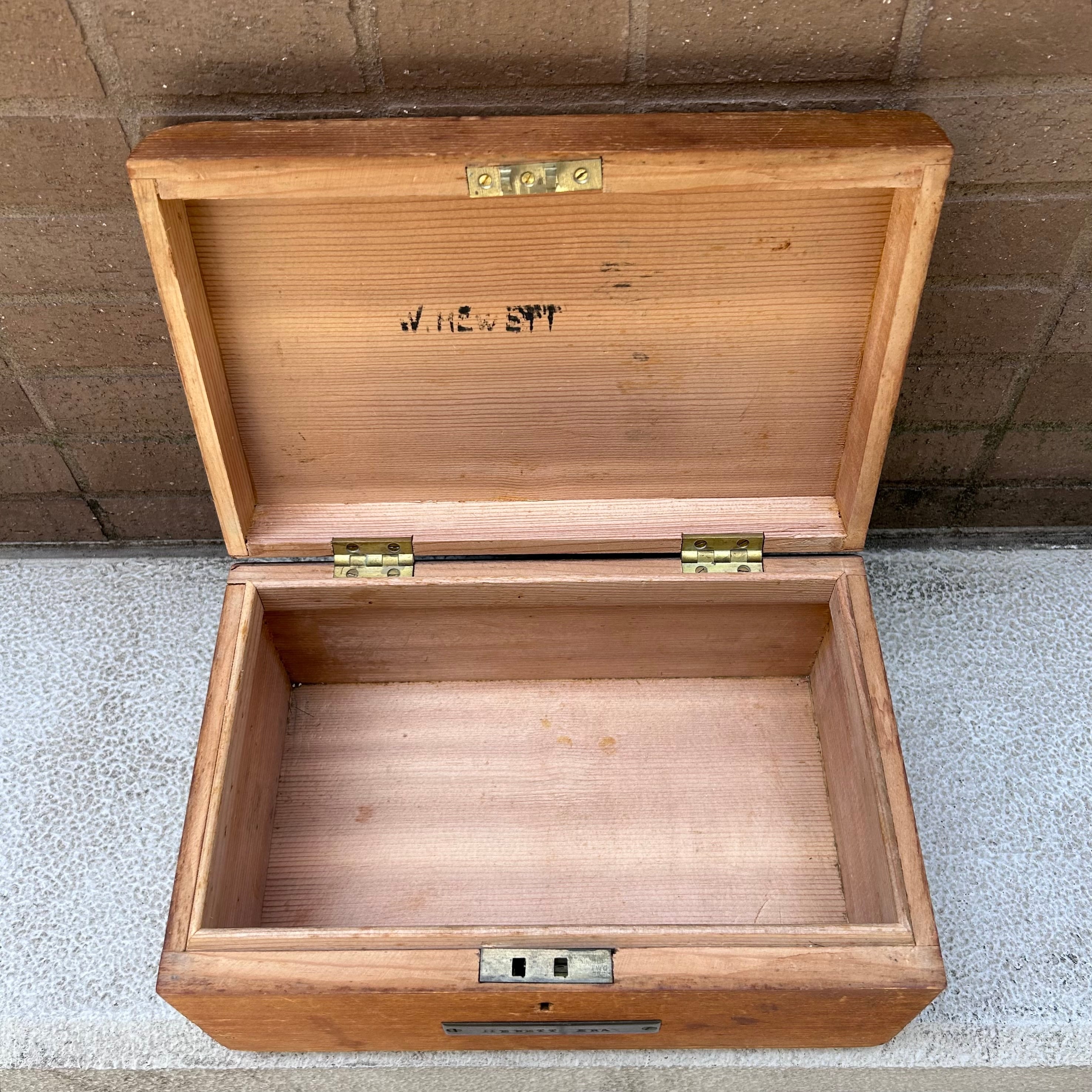 イギリス アンティーク 鍵付きDitty box ウッドボックス オールド