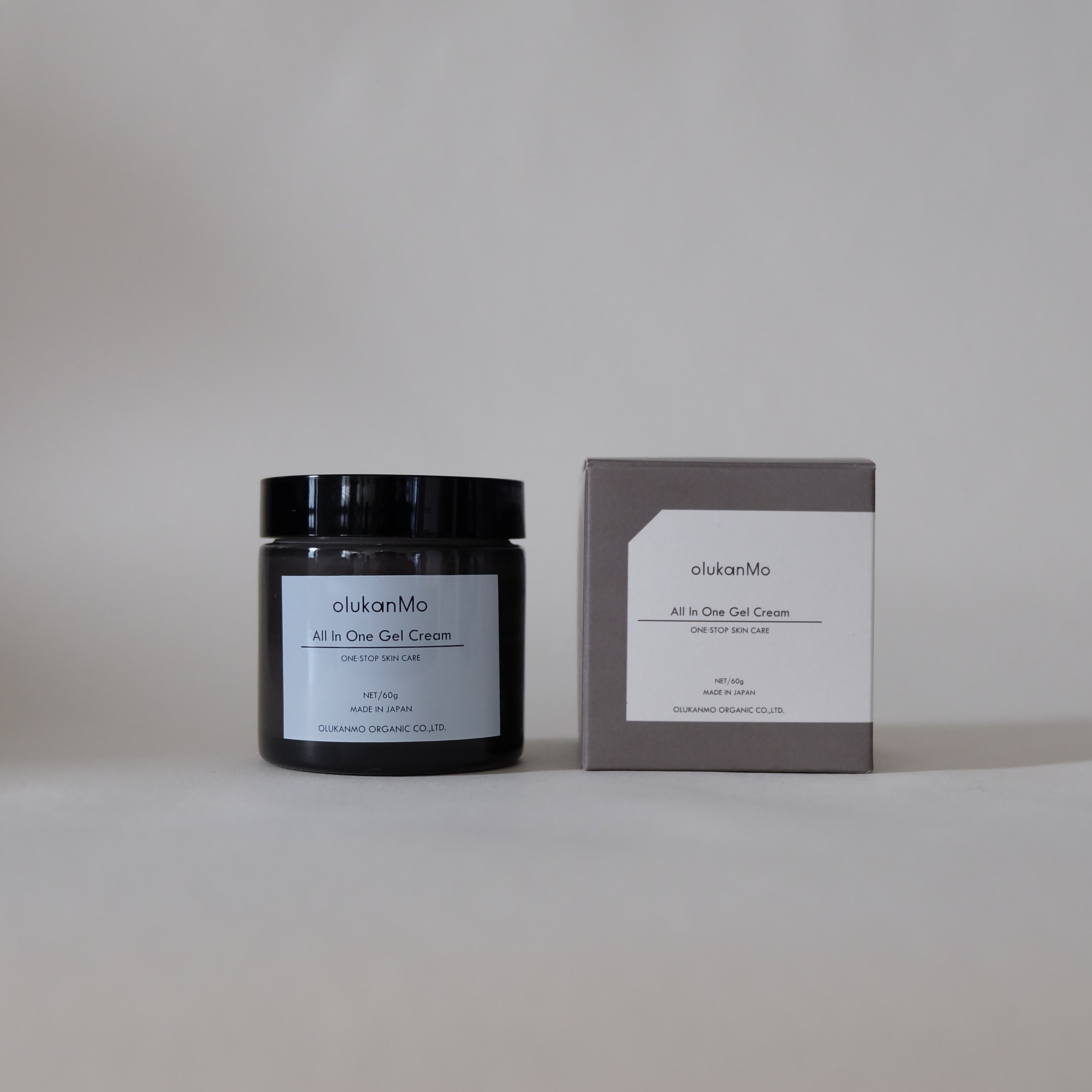 olukanMo ALL IN ONE GEL CREAM（ オルカンモ オールインワン ゲル