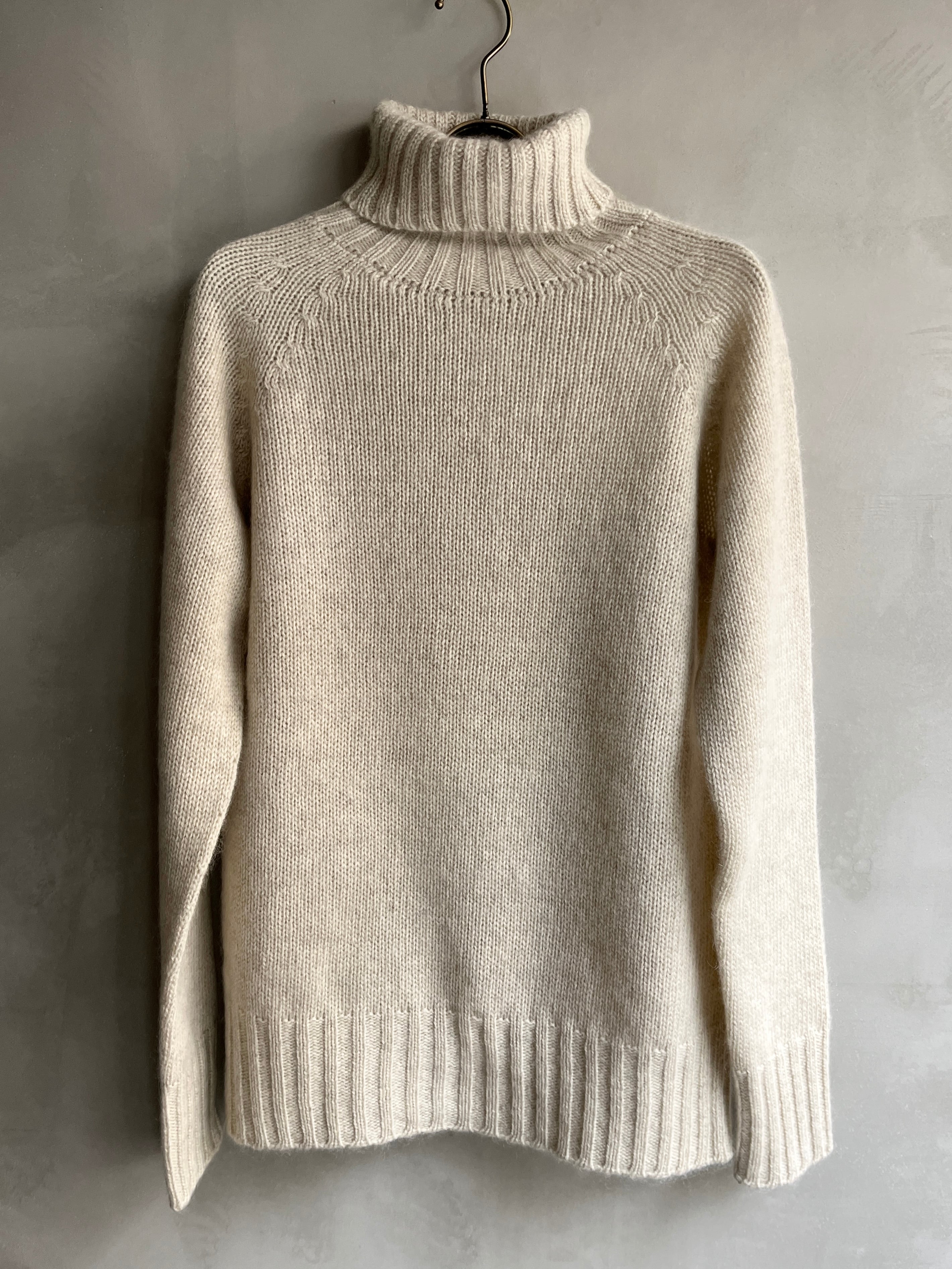 eleven 2nd｜イレブンセカンド｜ヤクタートルネックセーター