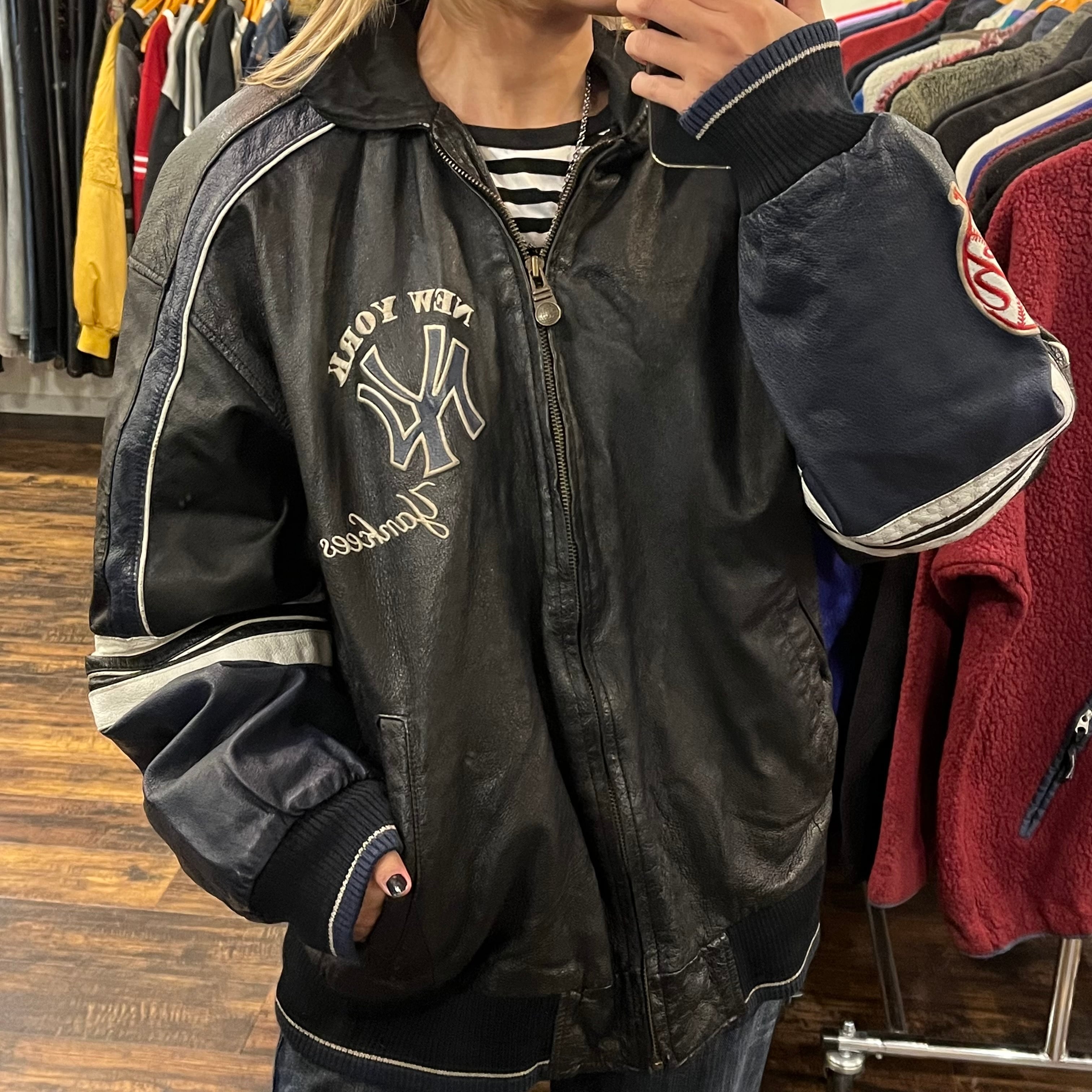 マジェスティック ニューヨークヤンキース 中綿入りスタジャン MLB XL