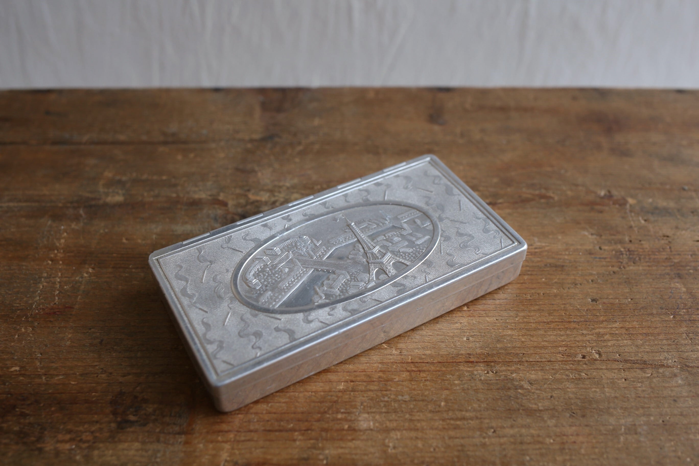 フランス アンティーク ヴィンテージ パリ万博 エッフェル塔 アルミ缶