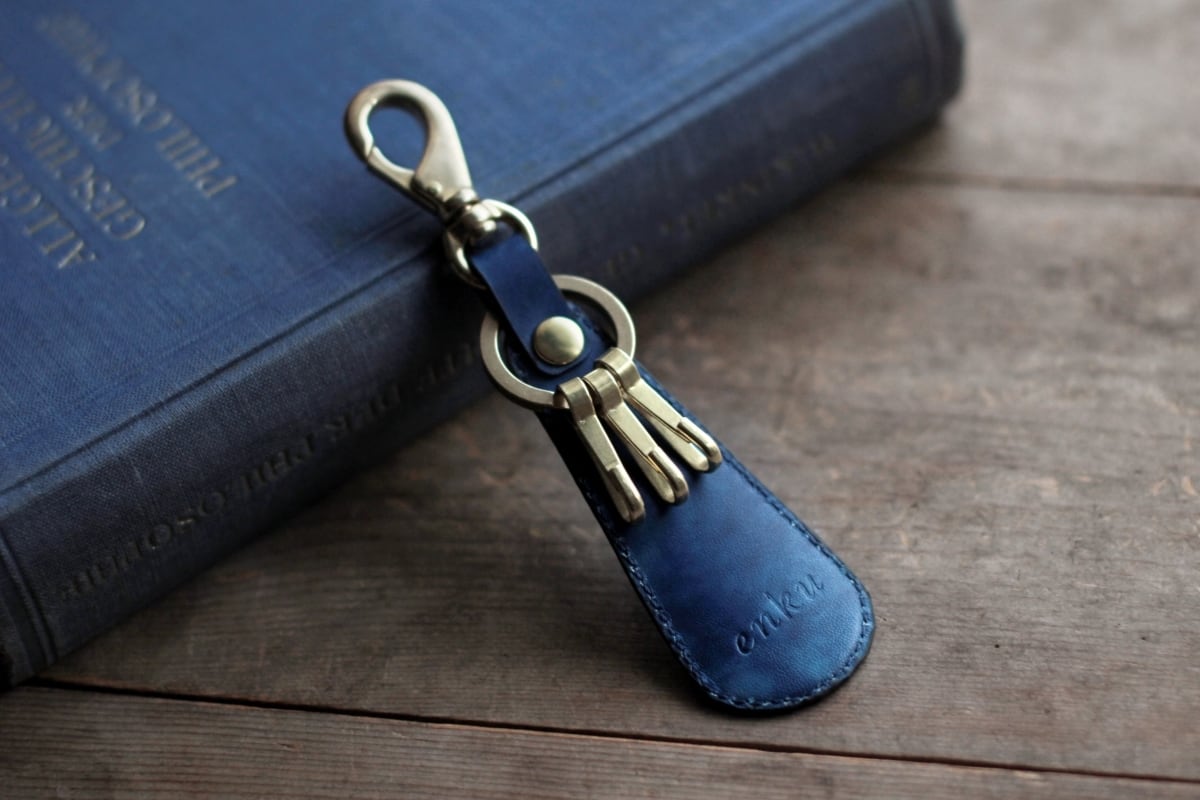 e0d0d7e4c9d5a5229a816d3613d84d