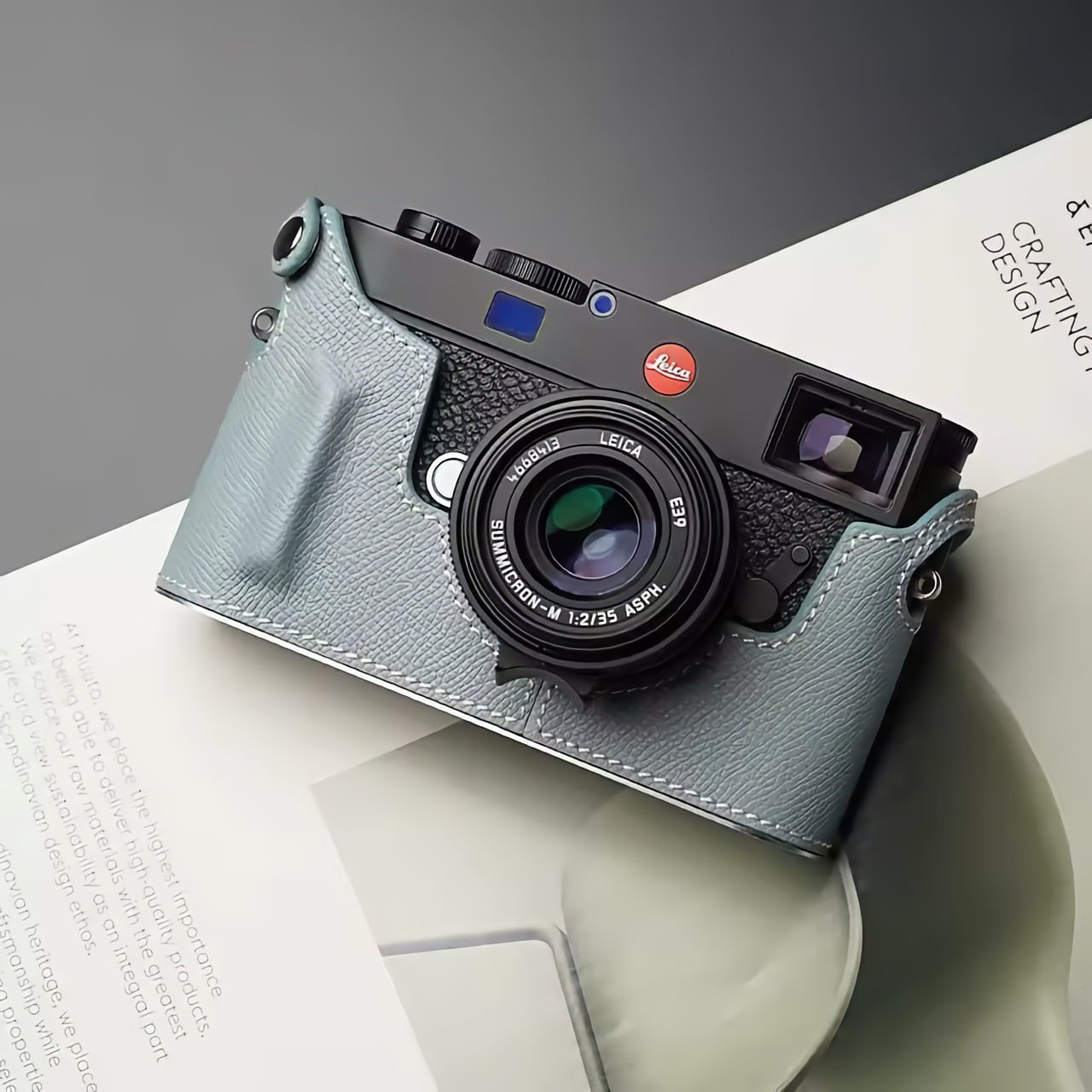 ライカ M11 専用ボディケース クラシック（グリップ付） | Mr.Stone