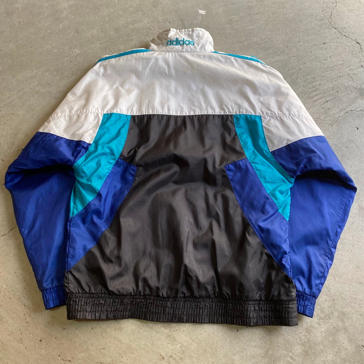 80〜90年代 adidas アディダス トレフォイルロゴ 刺繍 ナイロン