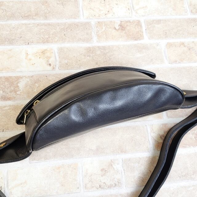 オールドコーチ ☆USA製 レザー ウエストポーチ ブラック ボディバッグ