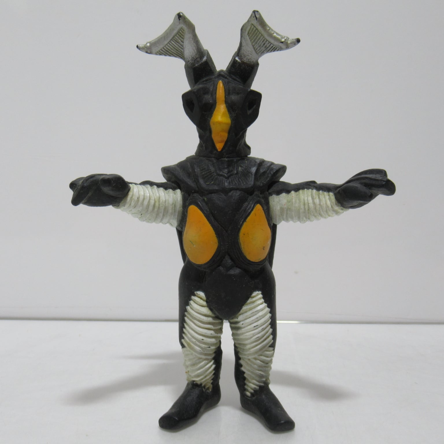 バンダイ 怪獣ソフビ ゼットン ソフビ [#9] | ハチクマ商店