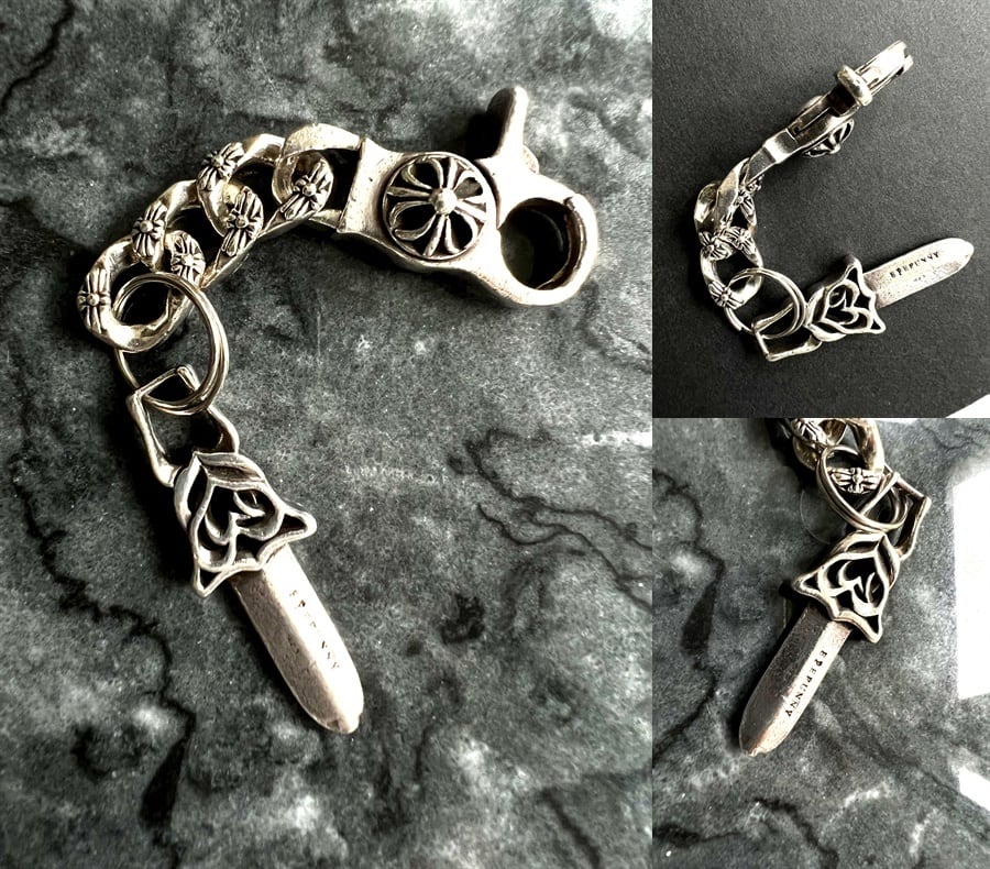 EYEFUNNY アイファニー ダガー ファンシー クロス キーチェーン 1