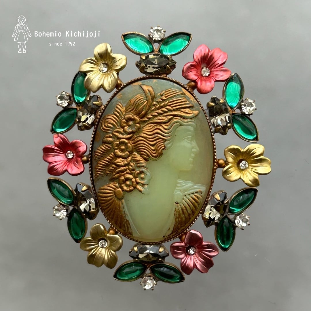 ヴィンテージガラスアクセサリー】ブローチ(カメオ&スモールフラワー