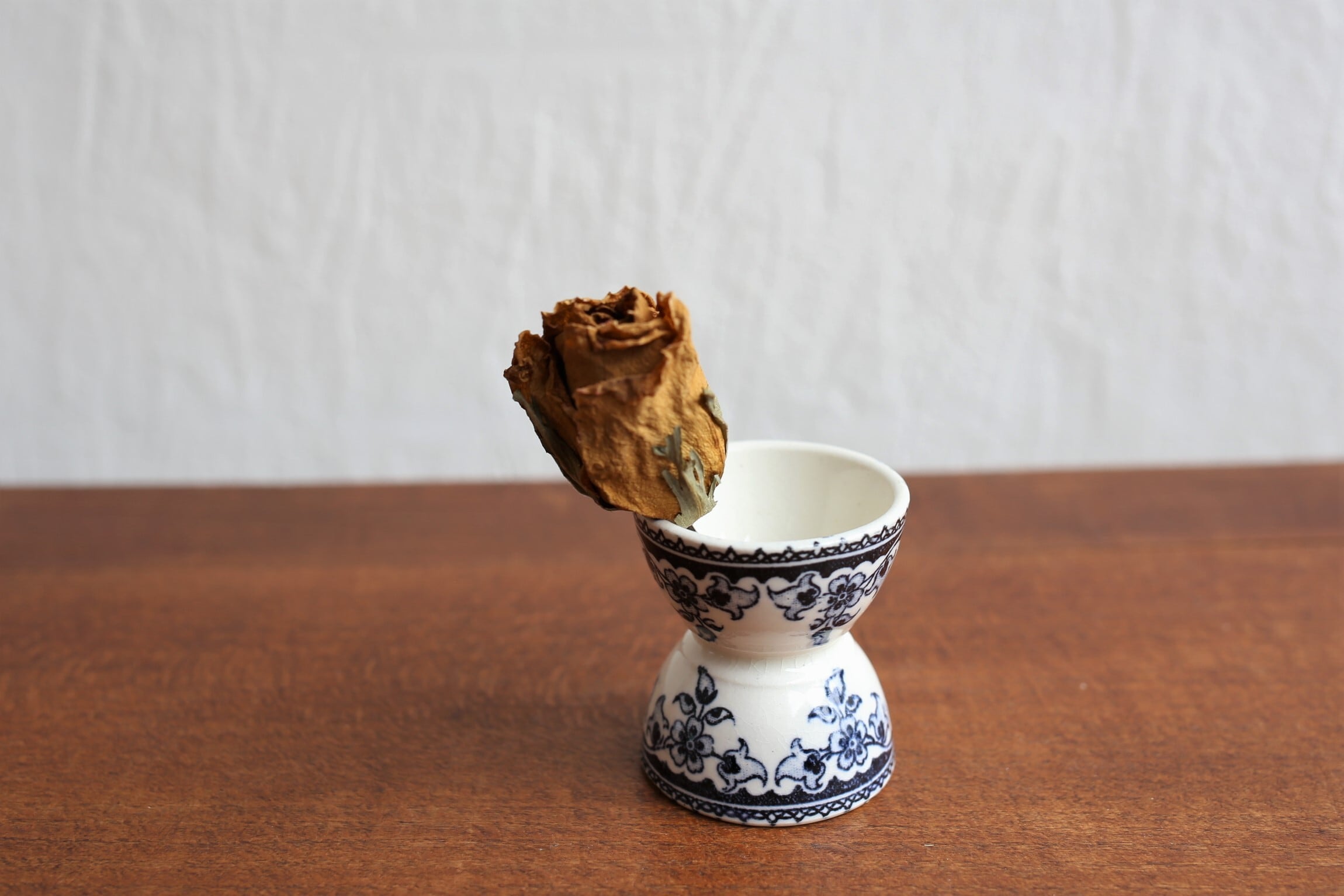 フランス アンティーク ヴィンテージ Coquetier エッグスタンド N