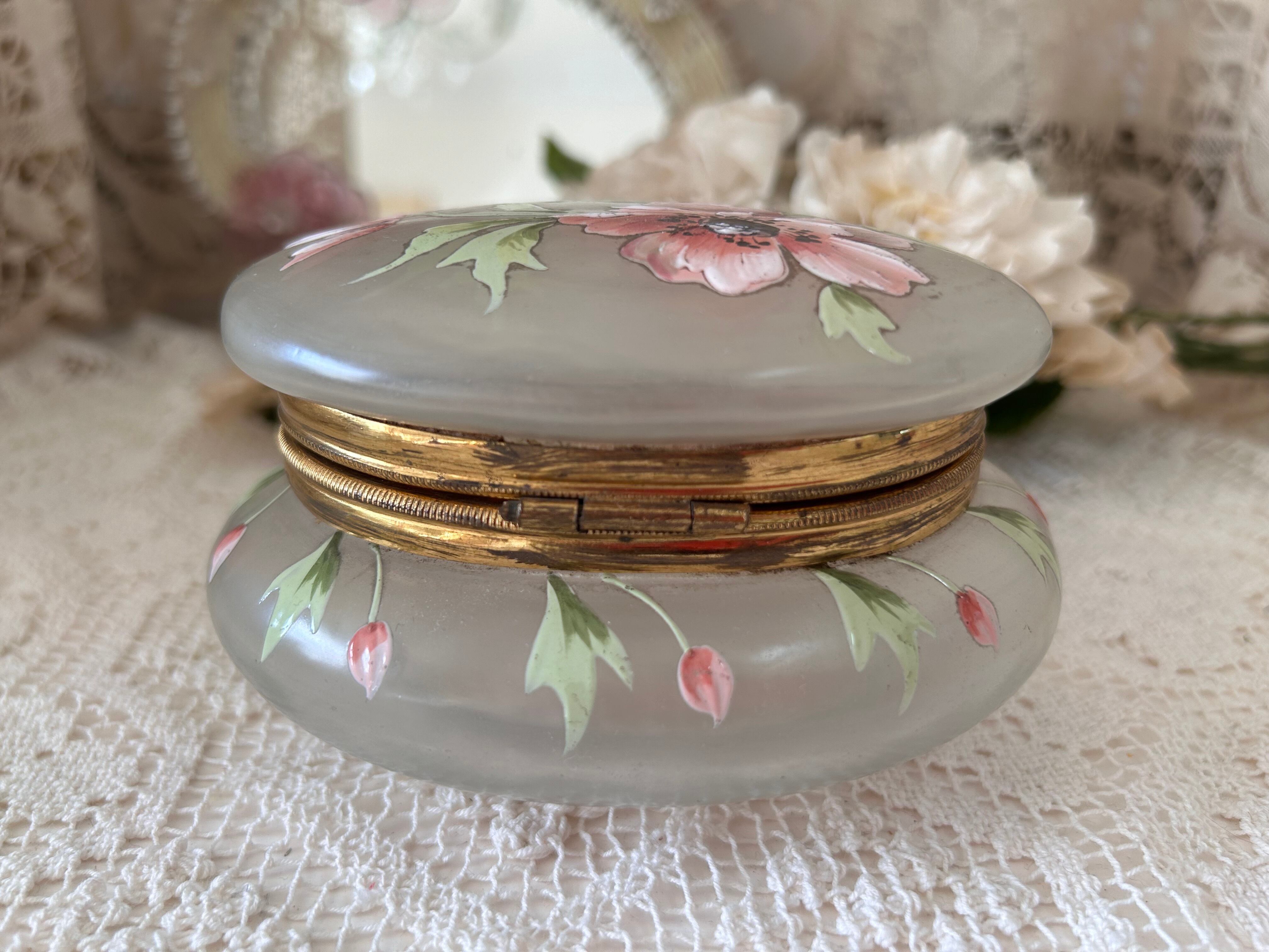 フランス アンティーク ガラスケース お花のパウダージャー | le
