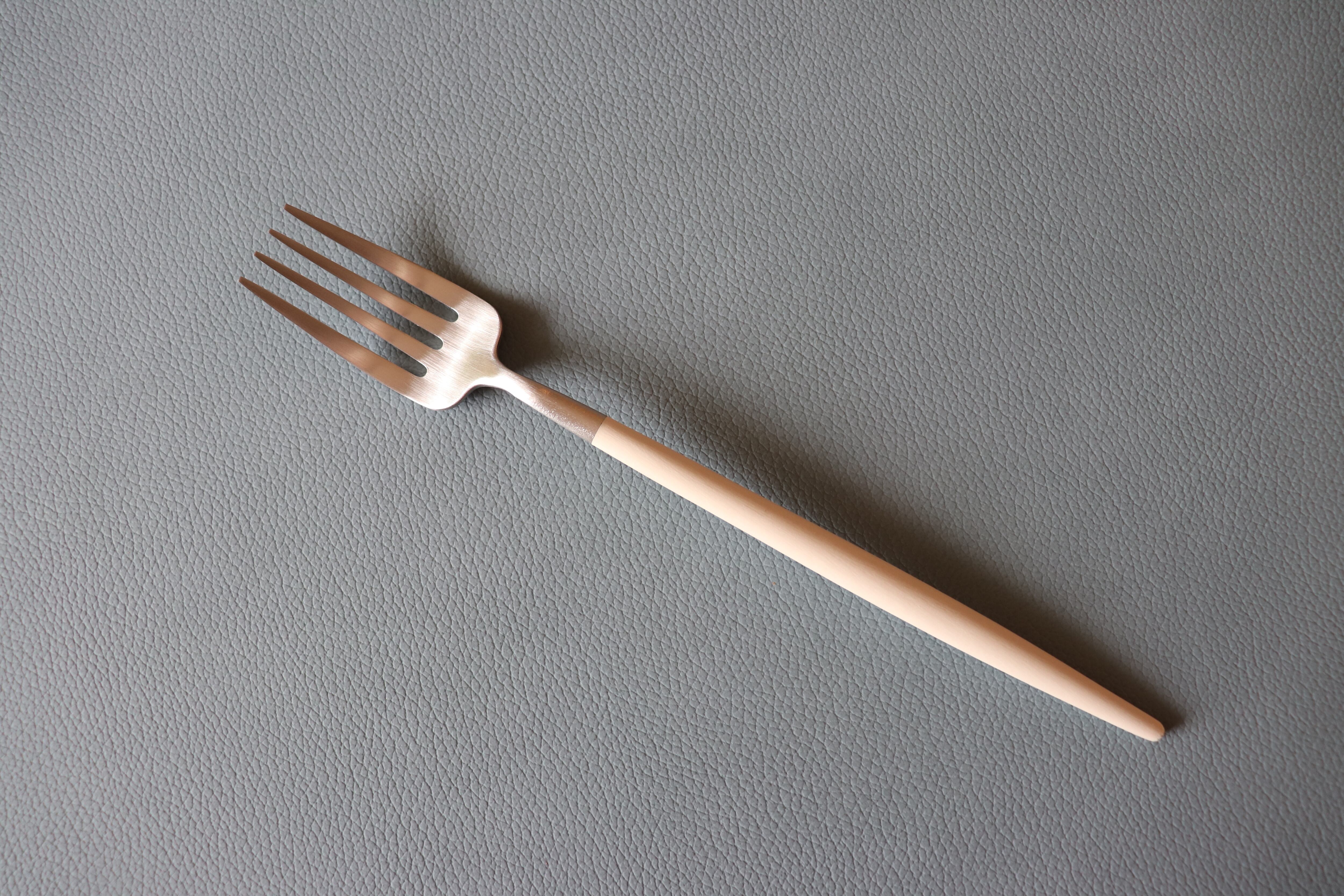 クチポール（Cutipol） GOA/ゴア ライトアイボリー デザートフォーク