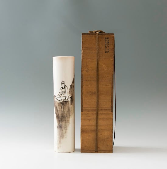 河村蜻山 白磁 観音図 筒花瓶 共箱 高さ37.3㎝ 岩上観音 仏画 京都出身