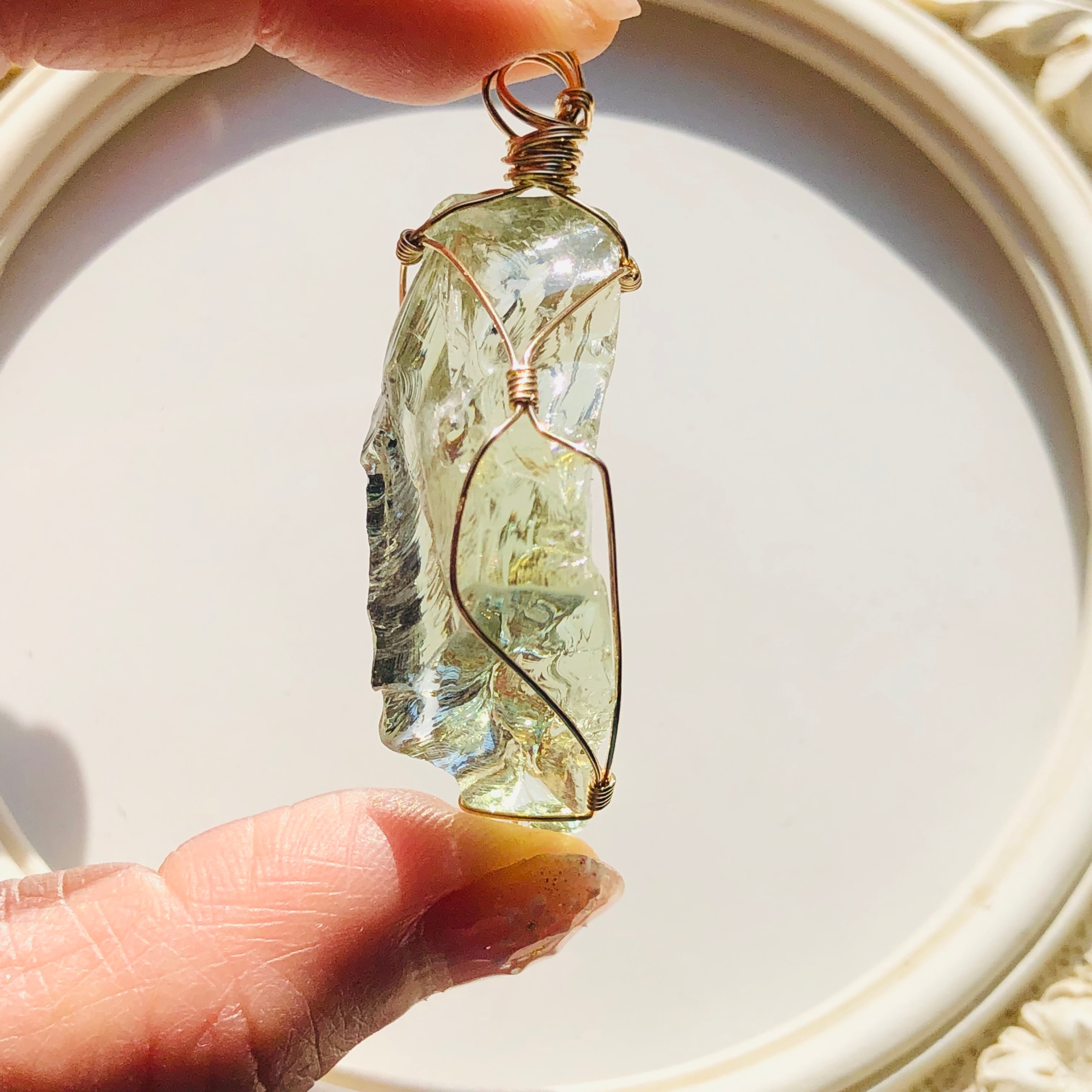 シエラネバダ産アンダラクリスタル☆宝石質~Gem Gold Green~【世界で1