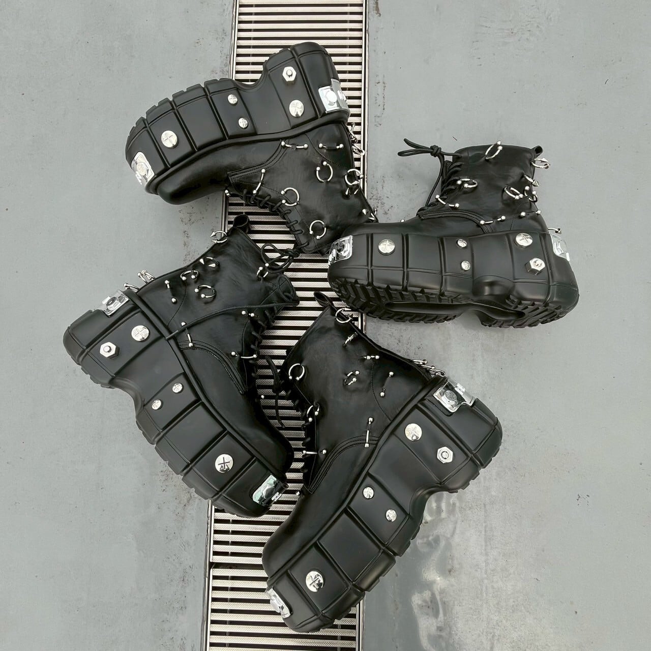 BARCON ピアッシング厚底ハードブーツ サブカル ストリート グランジ