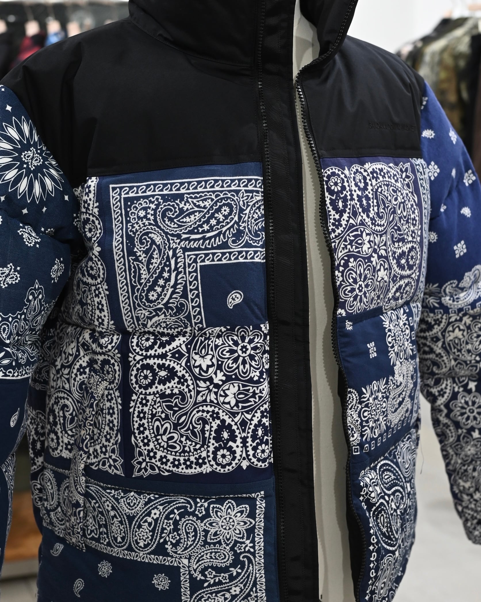 Bandana Down Jacket - NAVY size M - | MIYAGIHIDETAKA
