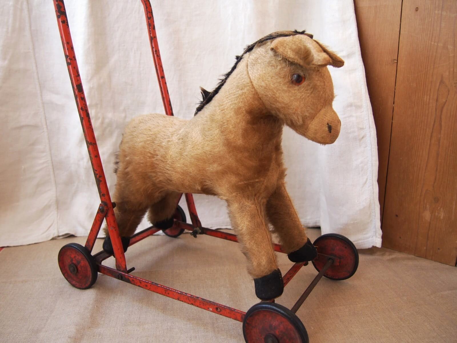 TOY & BEAR | Bonny Bee