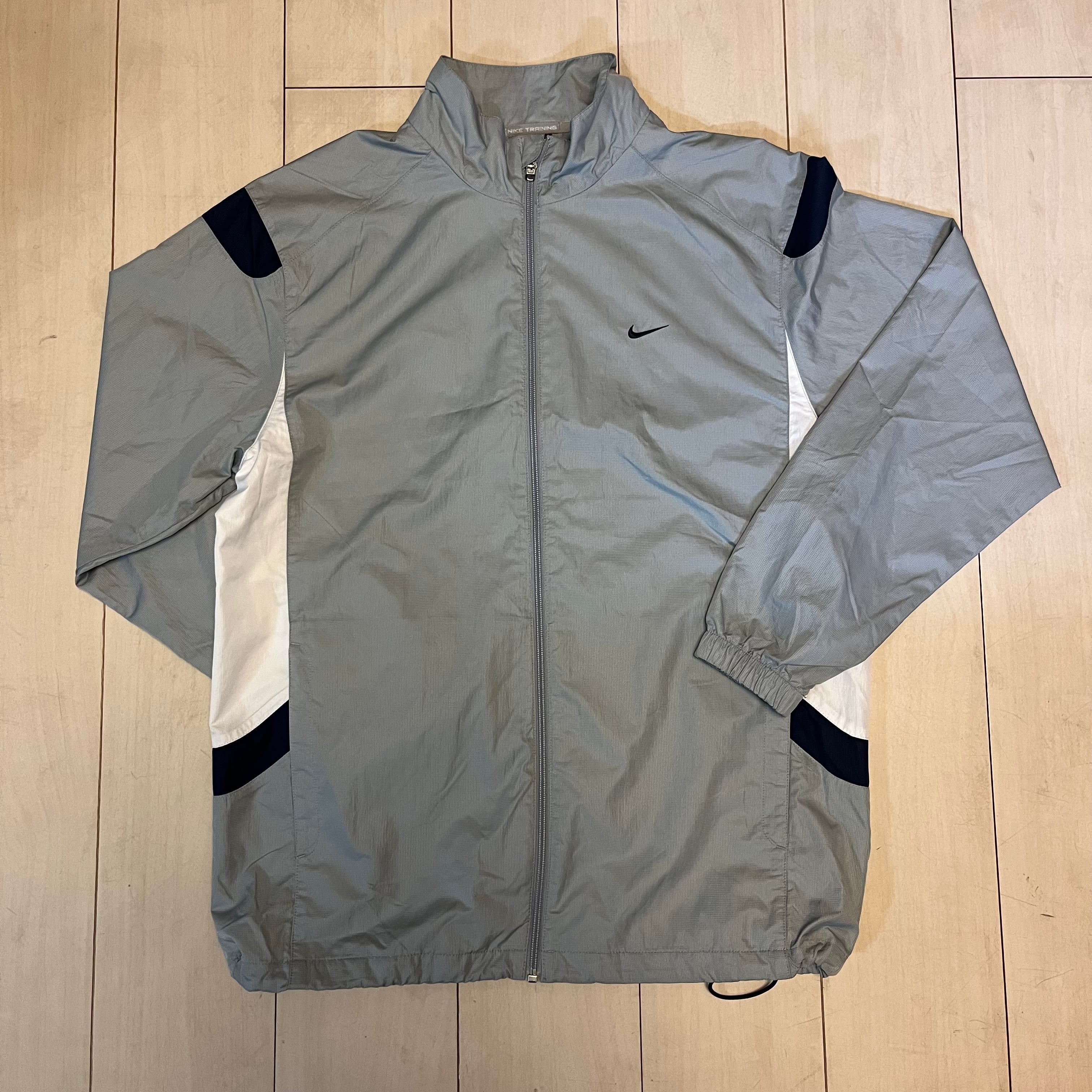 00s】NIKE ナイロンジャケット ワンポイント 刺繍 バックプリント