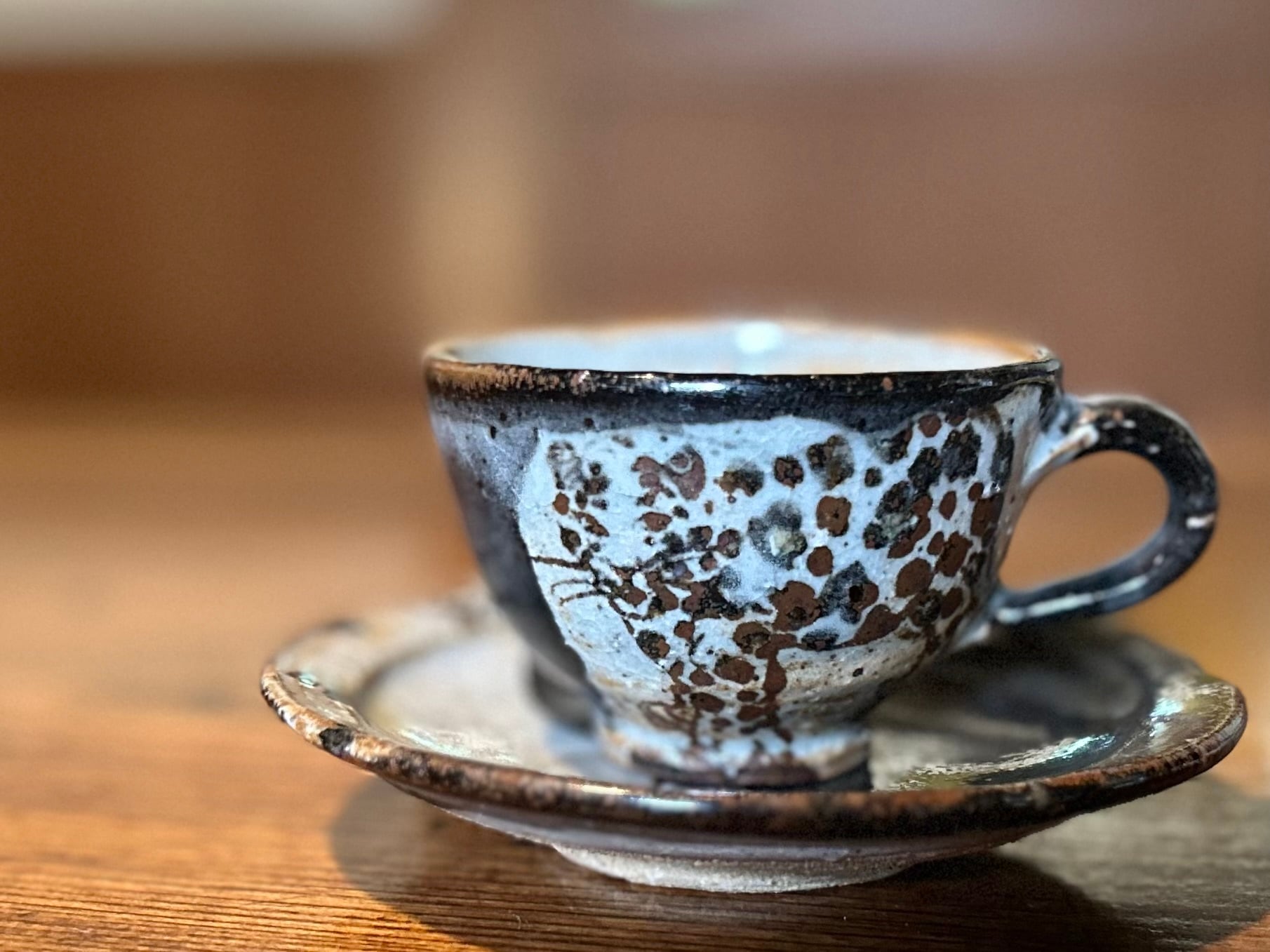 黒唐津エスプレッソカップ＆ソーサー／Kuro-karatsu espresso cup and