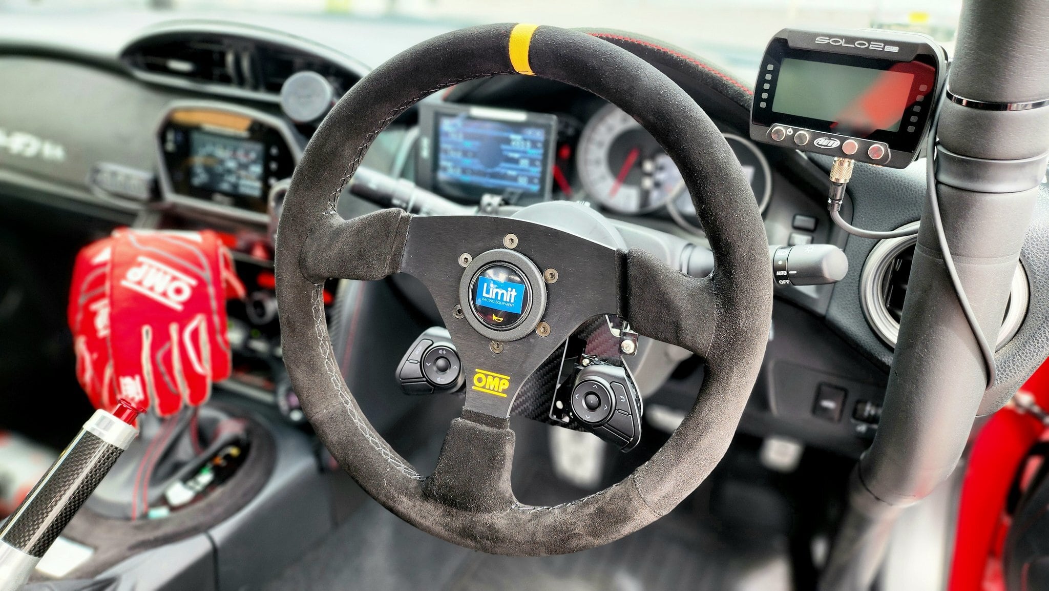 OD0-2005#071 TARGA 330 (SUEDE) | Limit - OMP 正規輸入代理店 -