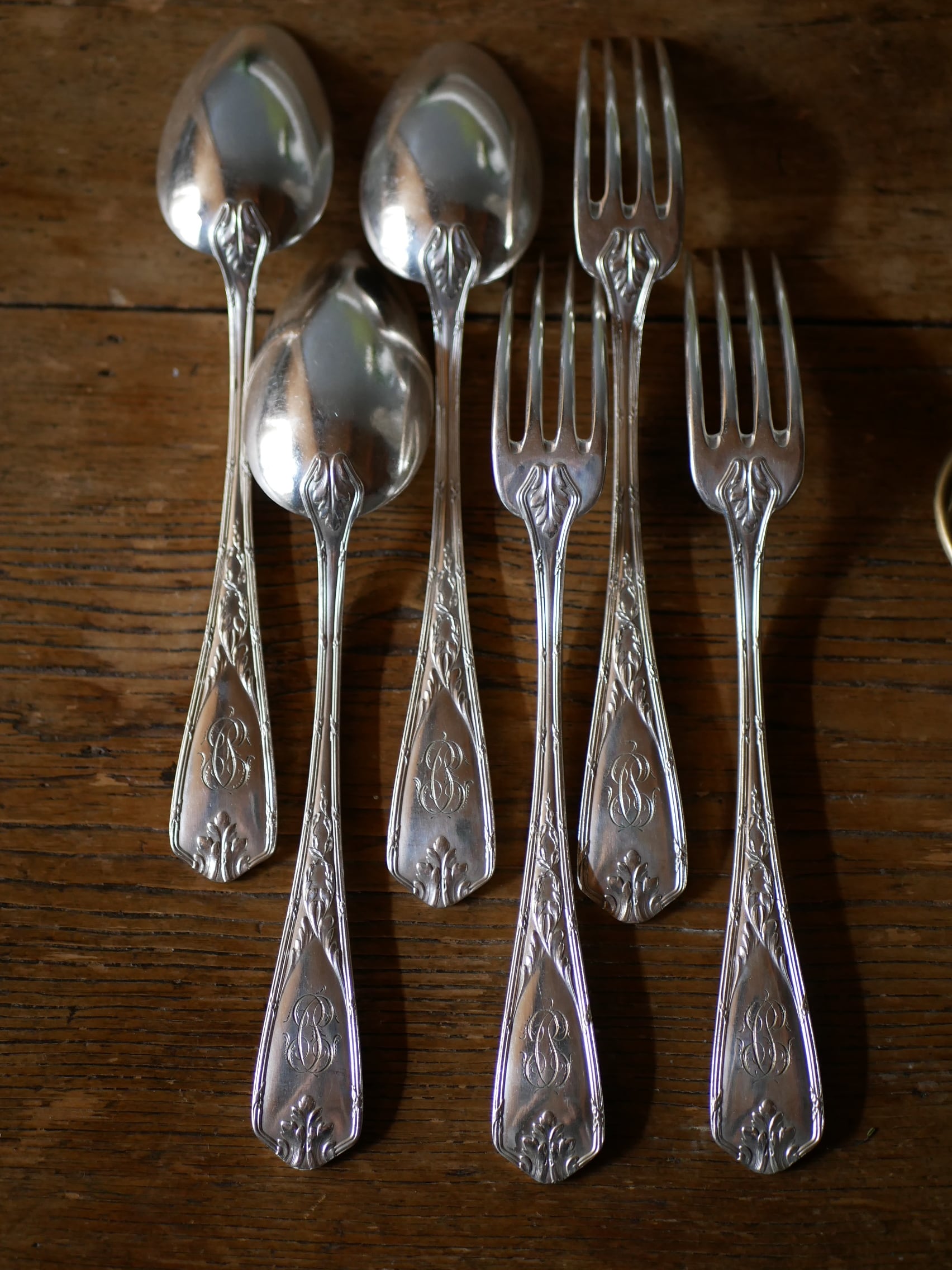 ec39f2701cb096e923210b9d5d80b7