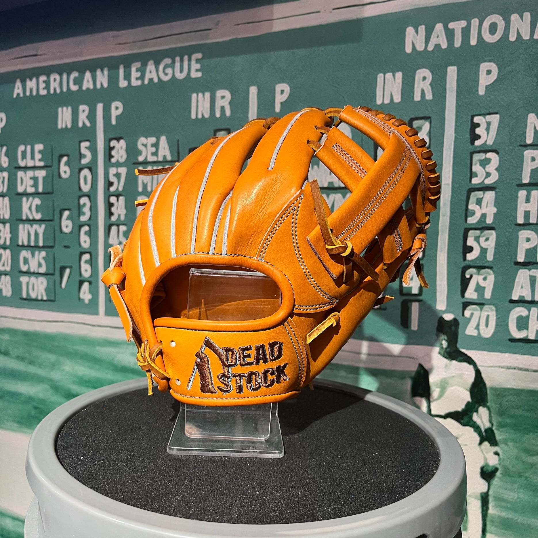 DEAD STOCK デッドストック 硬式グラブ 内野手用 DS-MK6S オレンジ