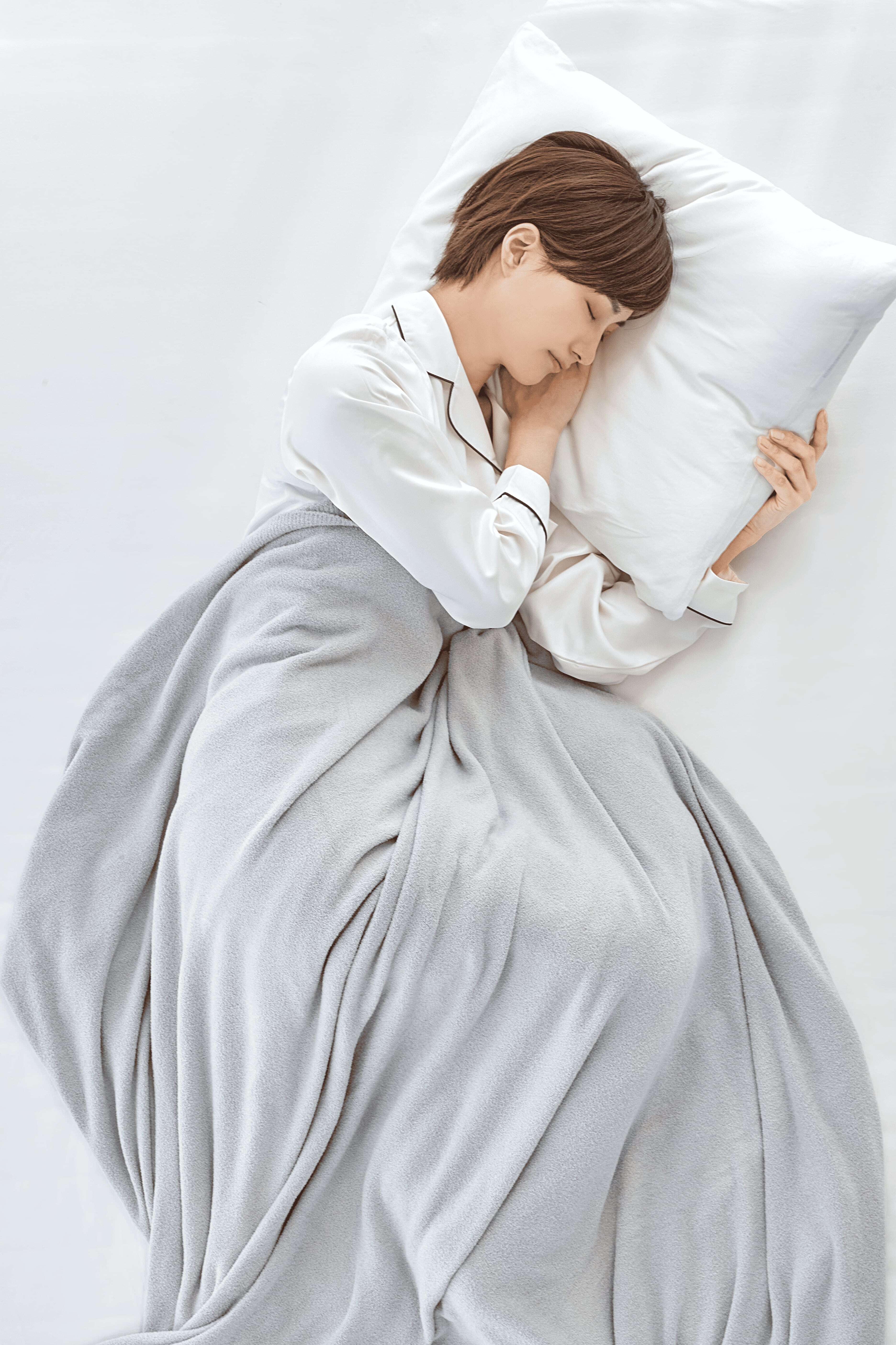 peu a beaute プレケット | anthea