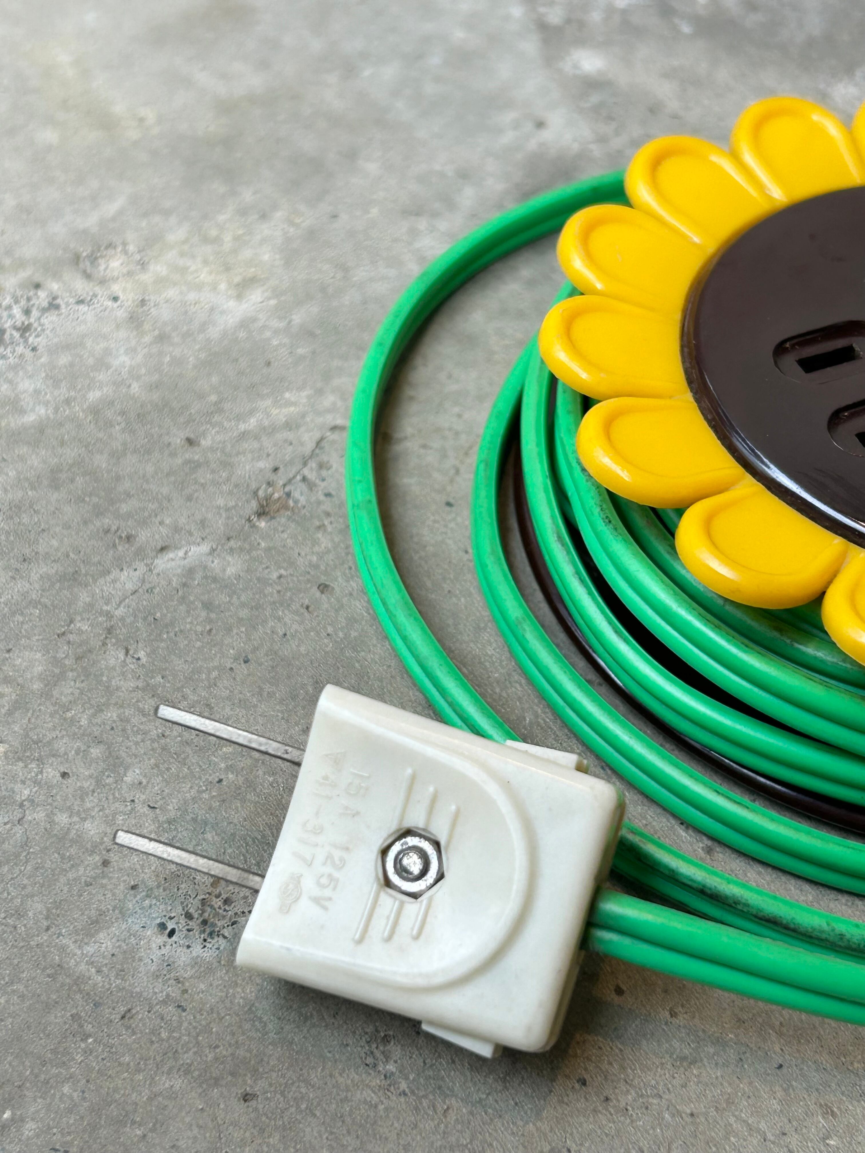 昭和レトロ ひまわり 延長コード コンセント | choice