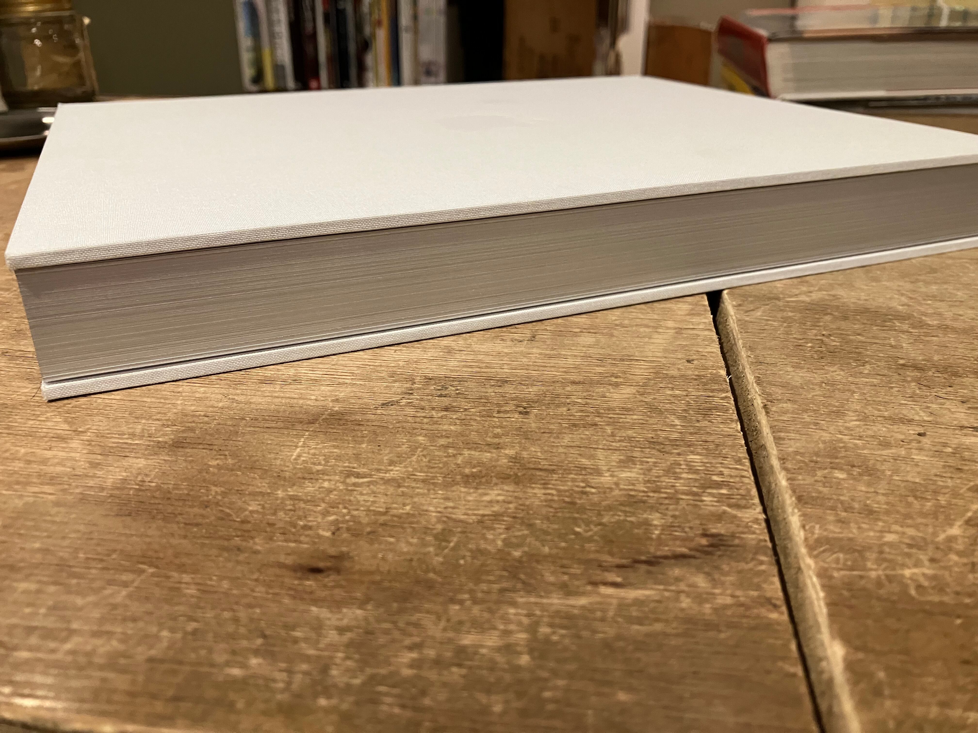 Designed by Apple in California | 百年