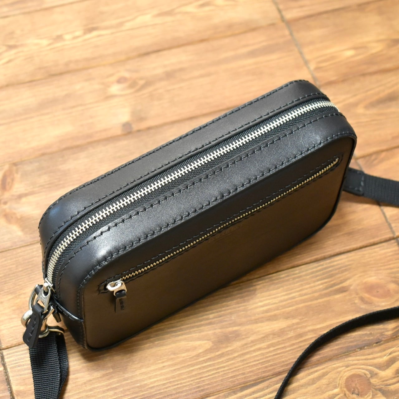 ポケットが便利な3wayミニショルダーバッグ スクエア 3カラー