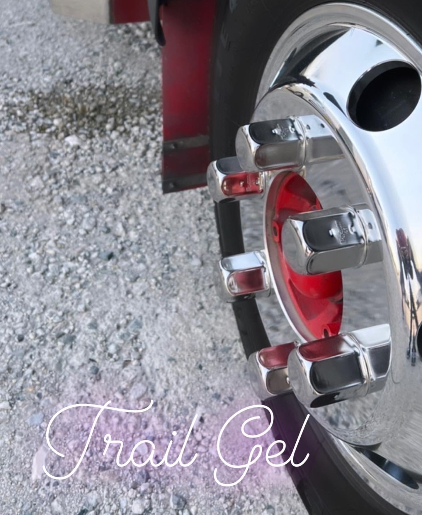 ☆超鏡面アルミホイール磨きピカジェット☆ | 株式会社KCプロデュース